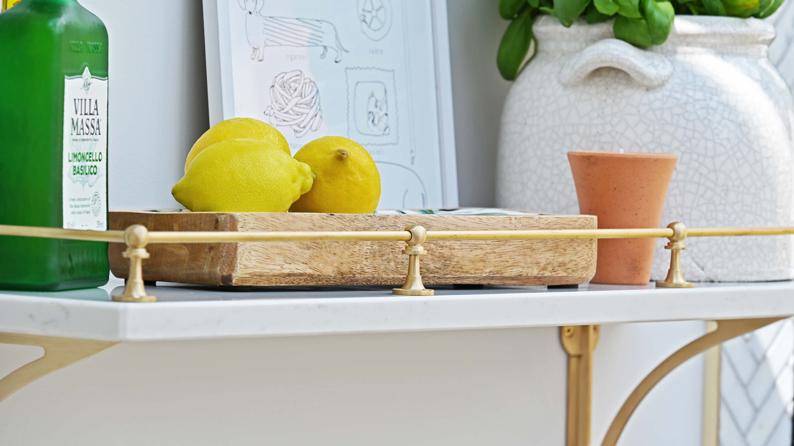 What is a Gallery Rail: 2024's Top Trend Explained