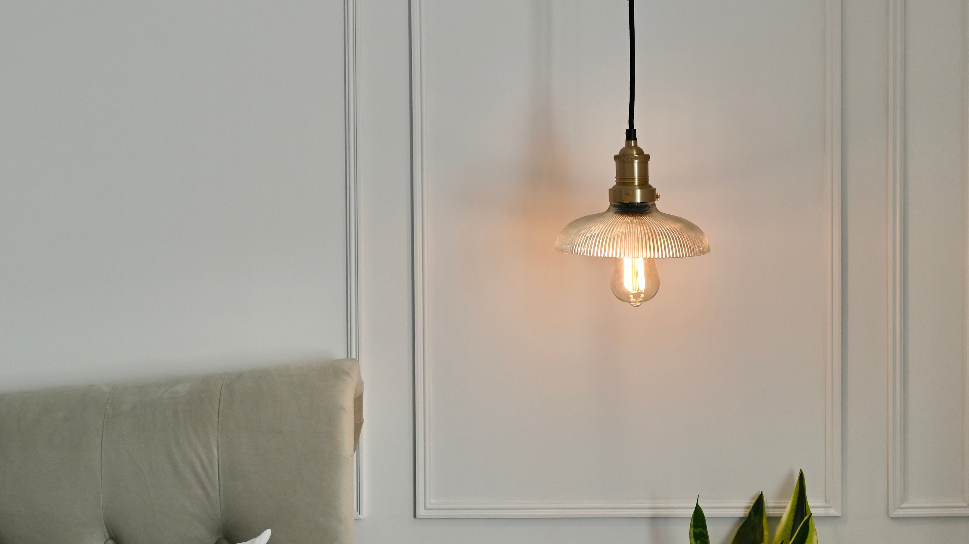 Learn How to Add Mood Lighting to Your Home