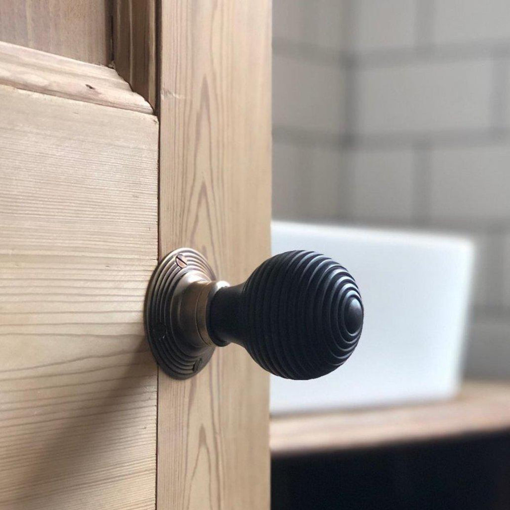 Fitting A Wooden Door Knob: A Guide