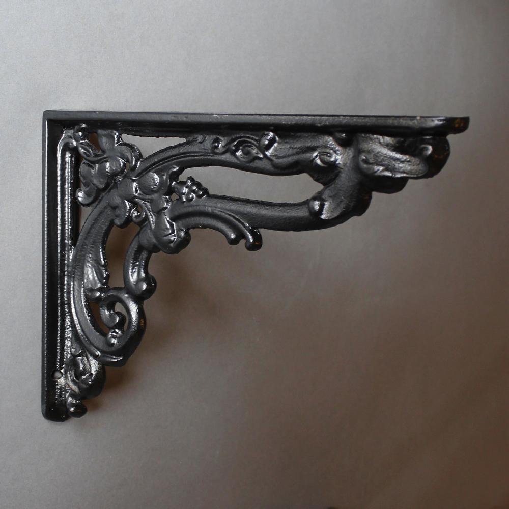 6 x 8 Inch Victorian Leaf Cast Iron Shelf Bracket-7 - 8" Shelf Brackets-Yester Home