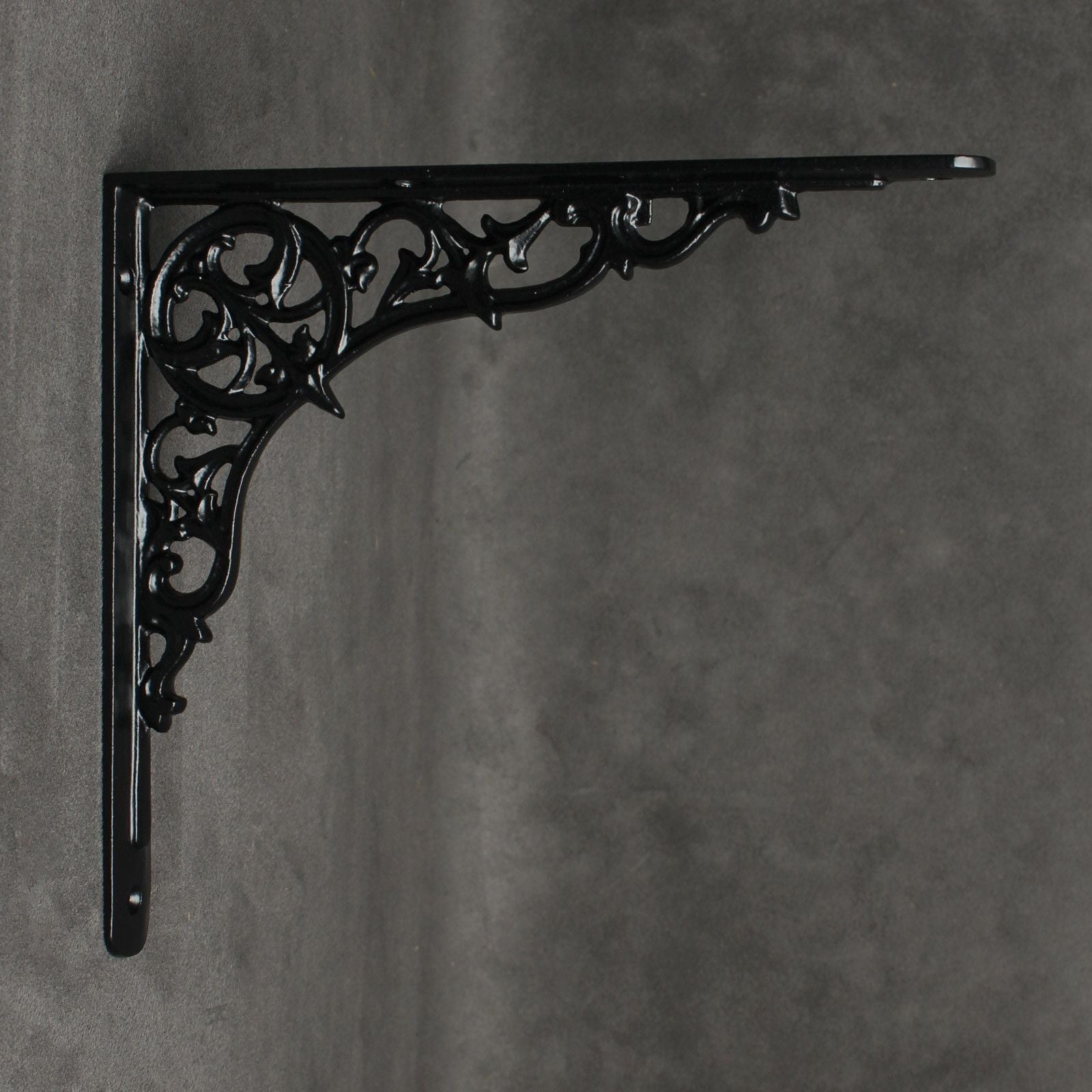 9.5 x 9 Inch Centre Point Cast Iron Shelf Bracket-9 - 10" Shelf Brackets-Yester Home