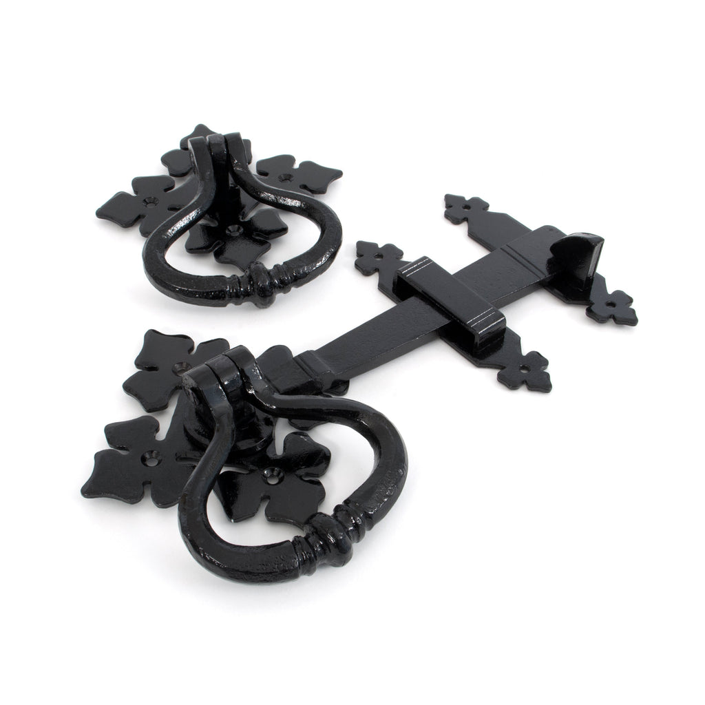 Black Shakespeare Latch Set | From The Anvil-Latches-Yester Home