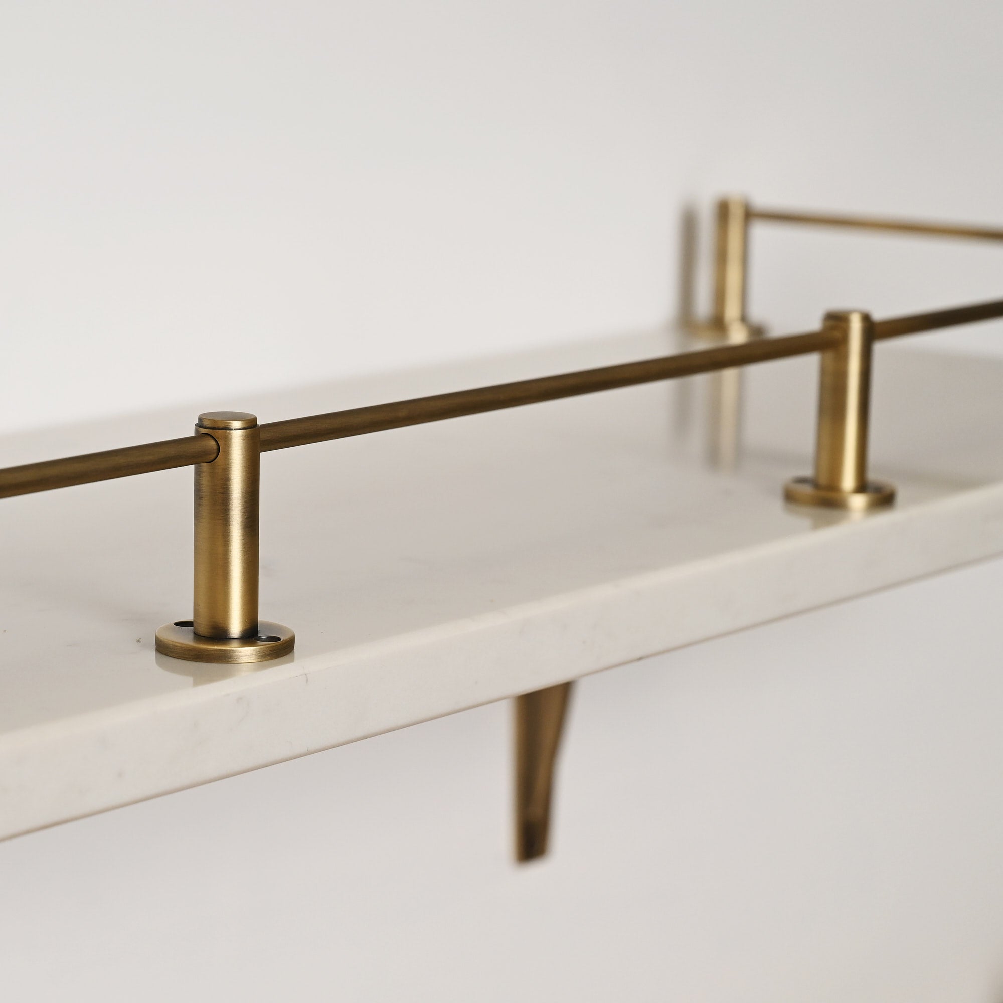 Round Bar Gallery Shelf Rail | Aged Brushed Brass - Gallery Rails - Yester Home - Yester Home