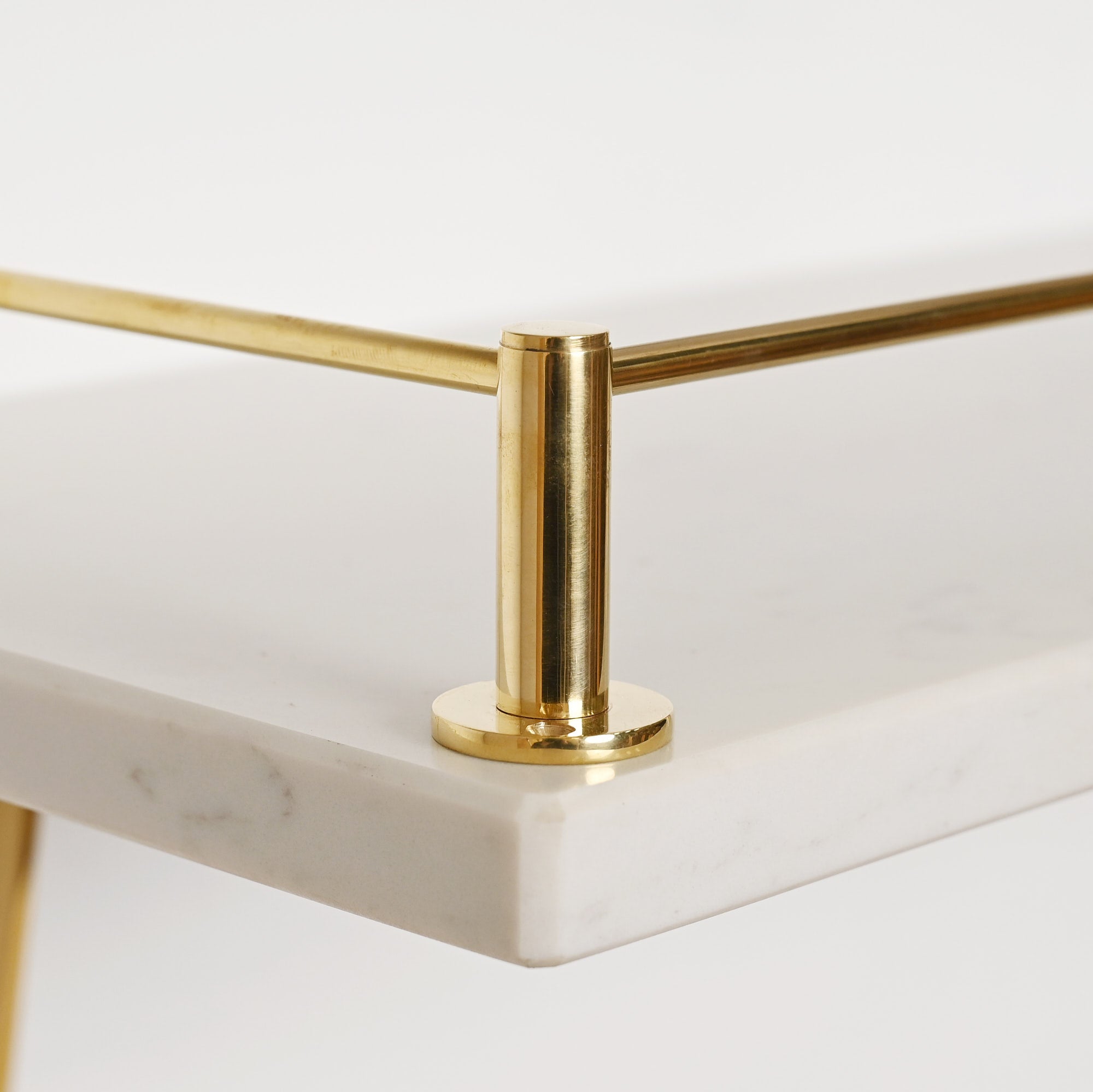 Round Bar Gallery Shelf Rail | Polished Brass - Gallery Rails - Yester Home - Yester Home
