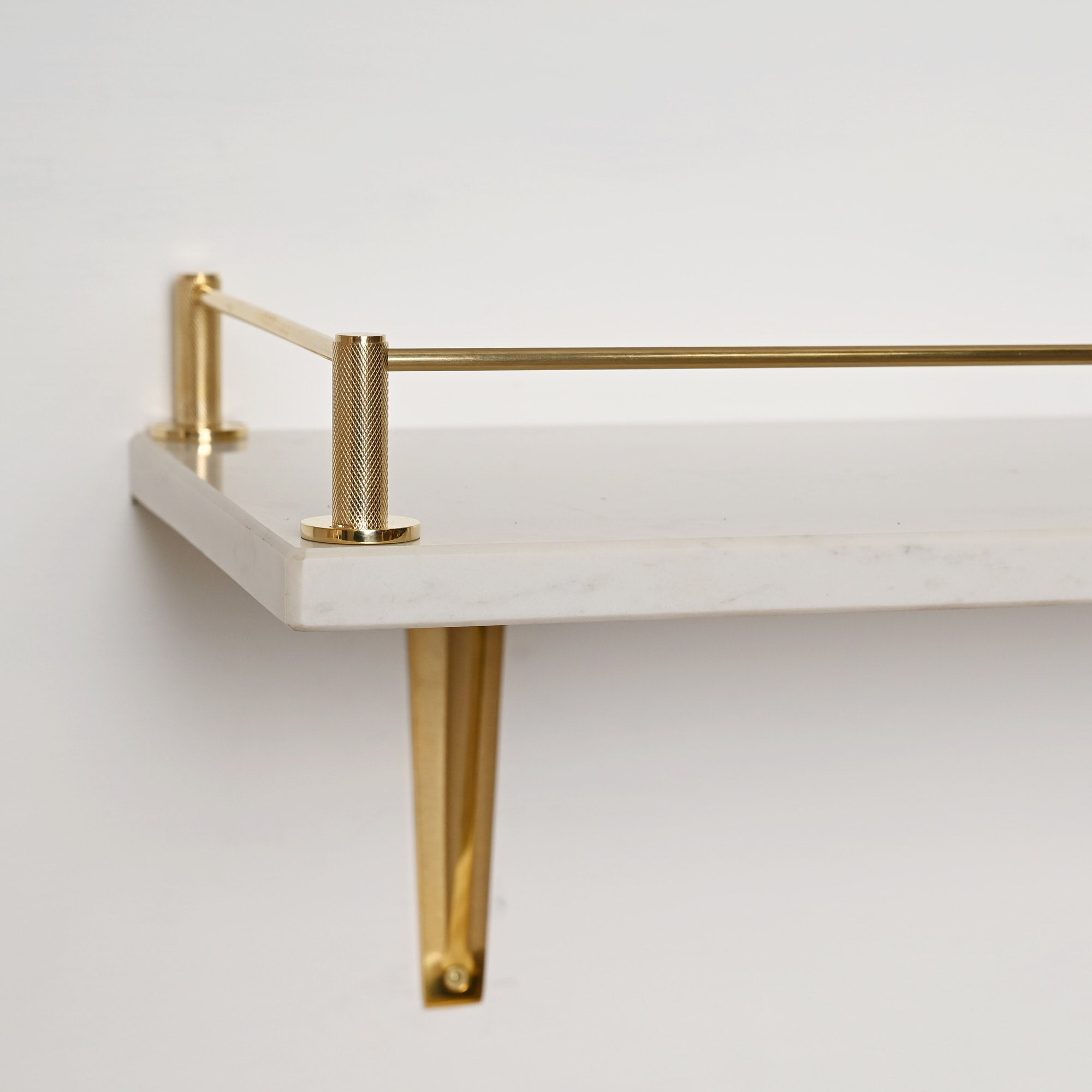 Knurled Gallery Shelf Rail | Polished Brass - Gallery Rails - Yester Home - Yester Home