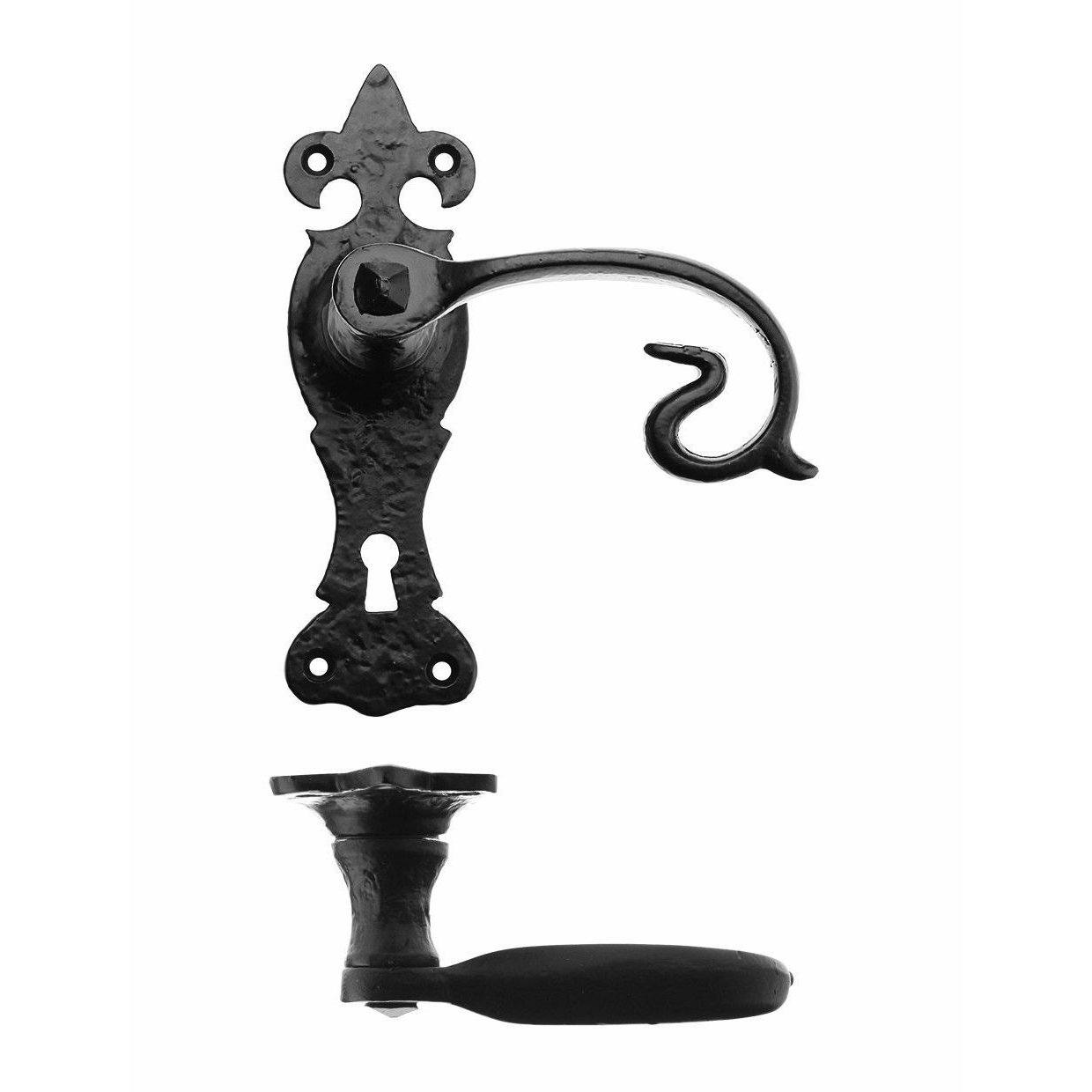 Cast Iron Scroll Lever Door Handle On Fleur De Lys Backplate · 7130 ·-Lever Door Handles-Yester Home