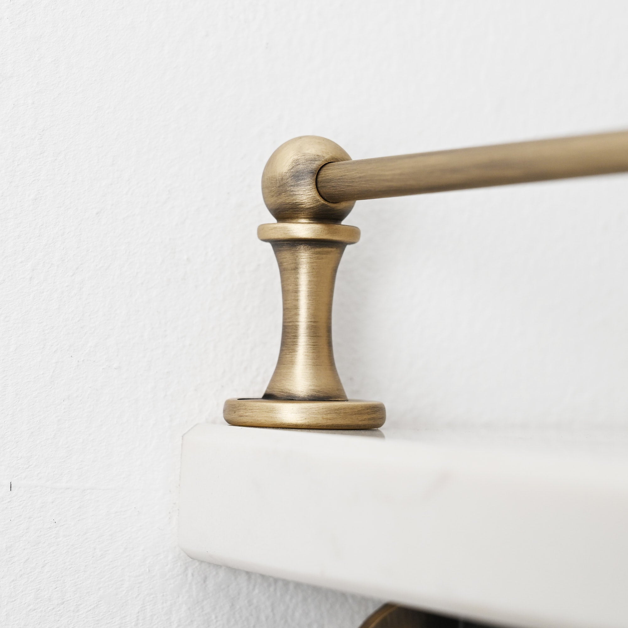 Classic Gallery Shelf Rail | Aged Brushed Brass - Gallery Rails - Yester Home - Yester Home