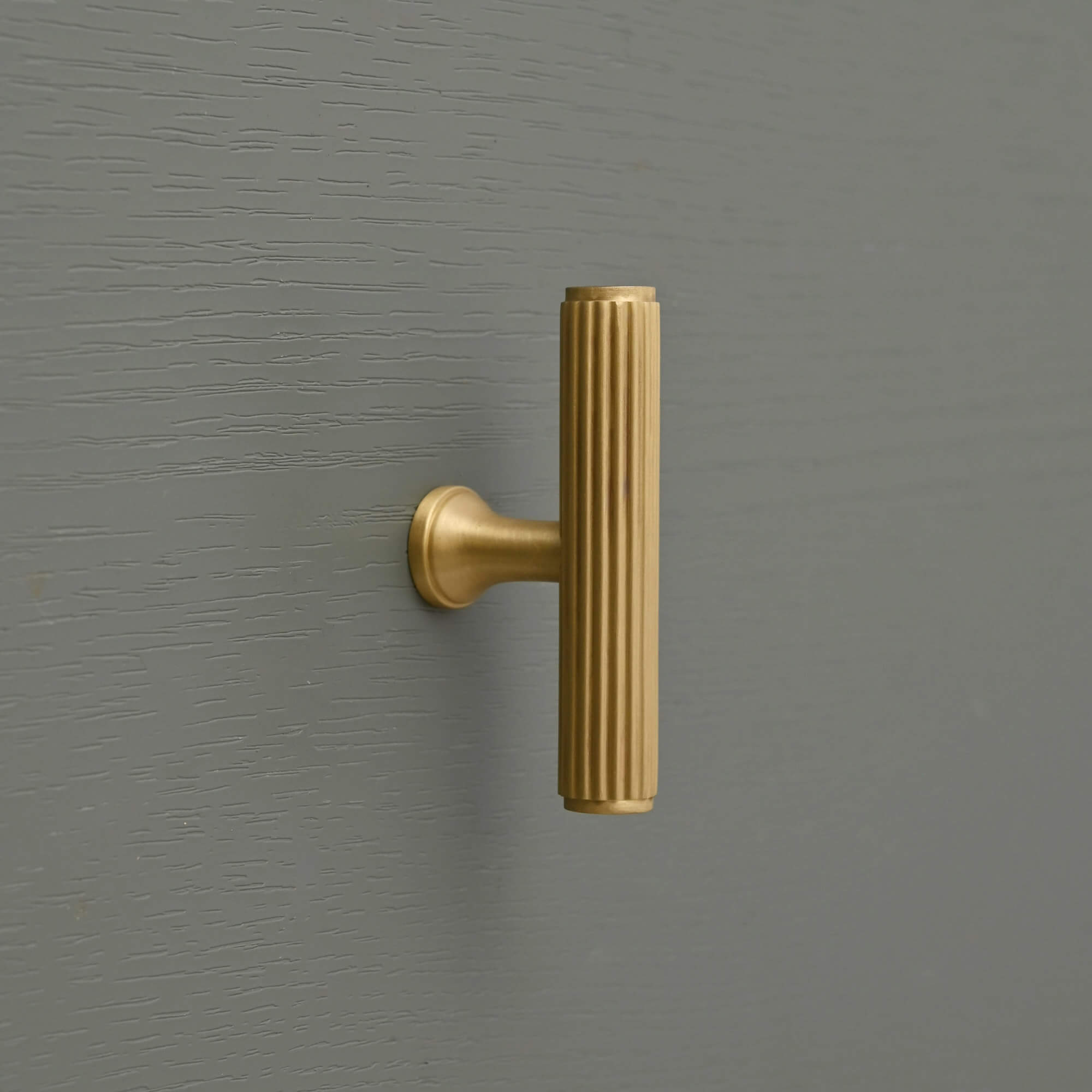 Claverley Cupboard Handles | Brushed Satin Brass Lacquered - Cabinet Handles - Yester Home - Yester Home