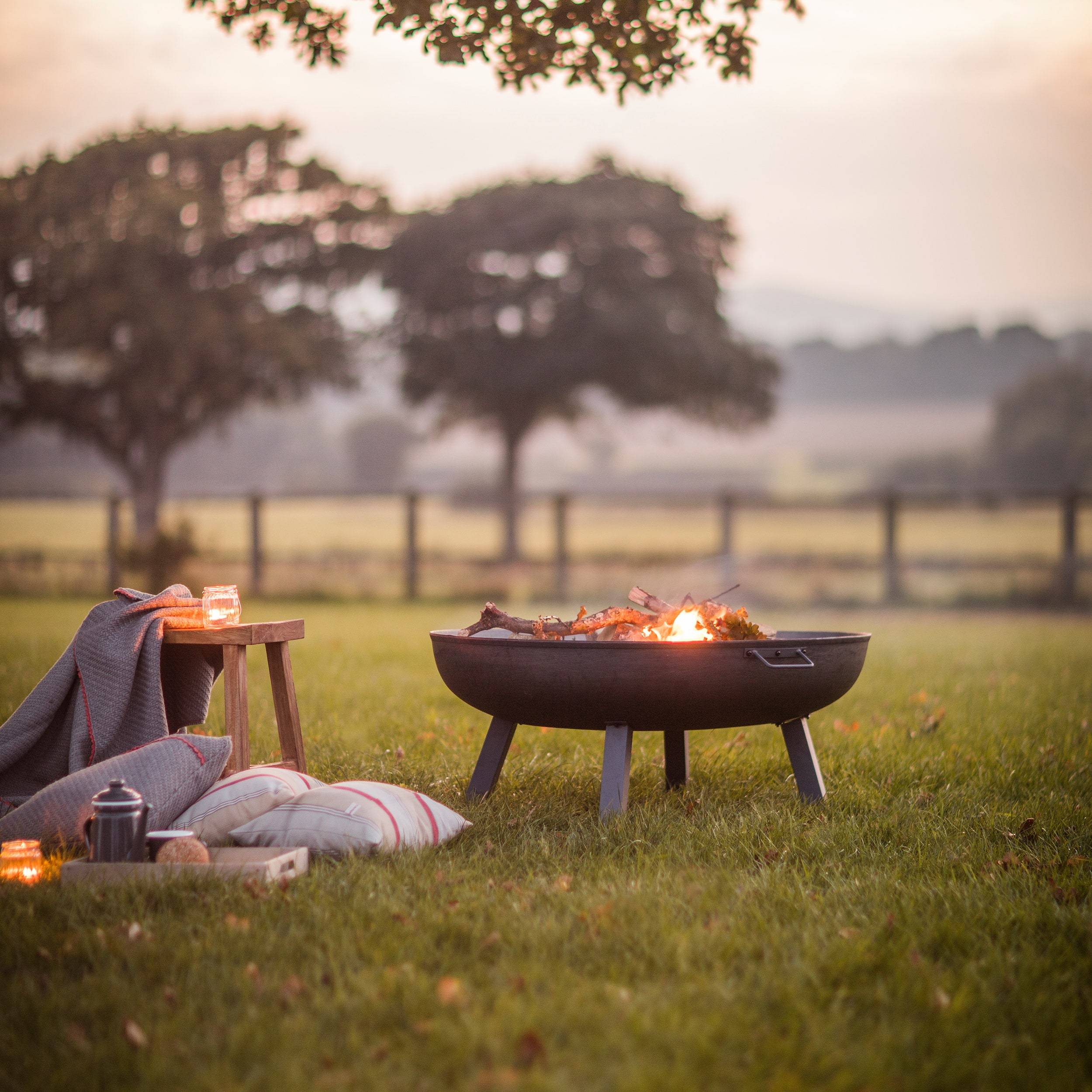 Foscot Fire Pit & Stand-Fire Pits & Braziers-Yester Home