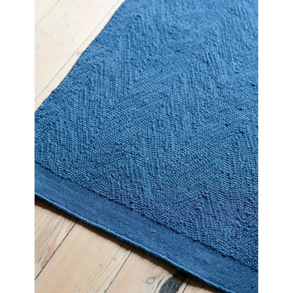 Fyfield Rug 150x240cm in Ink - Recycled Plastic-Rugs & Runners-Yester Home