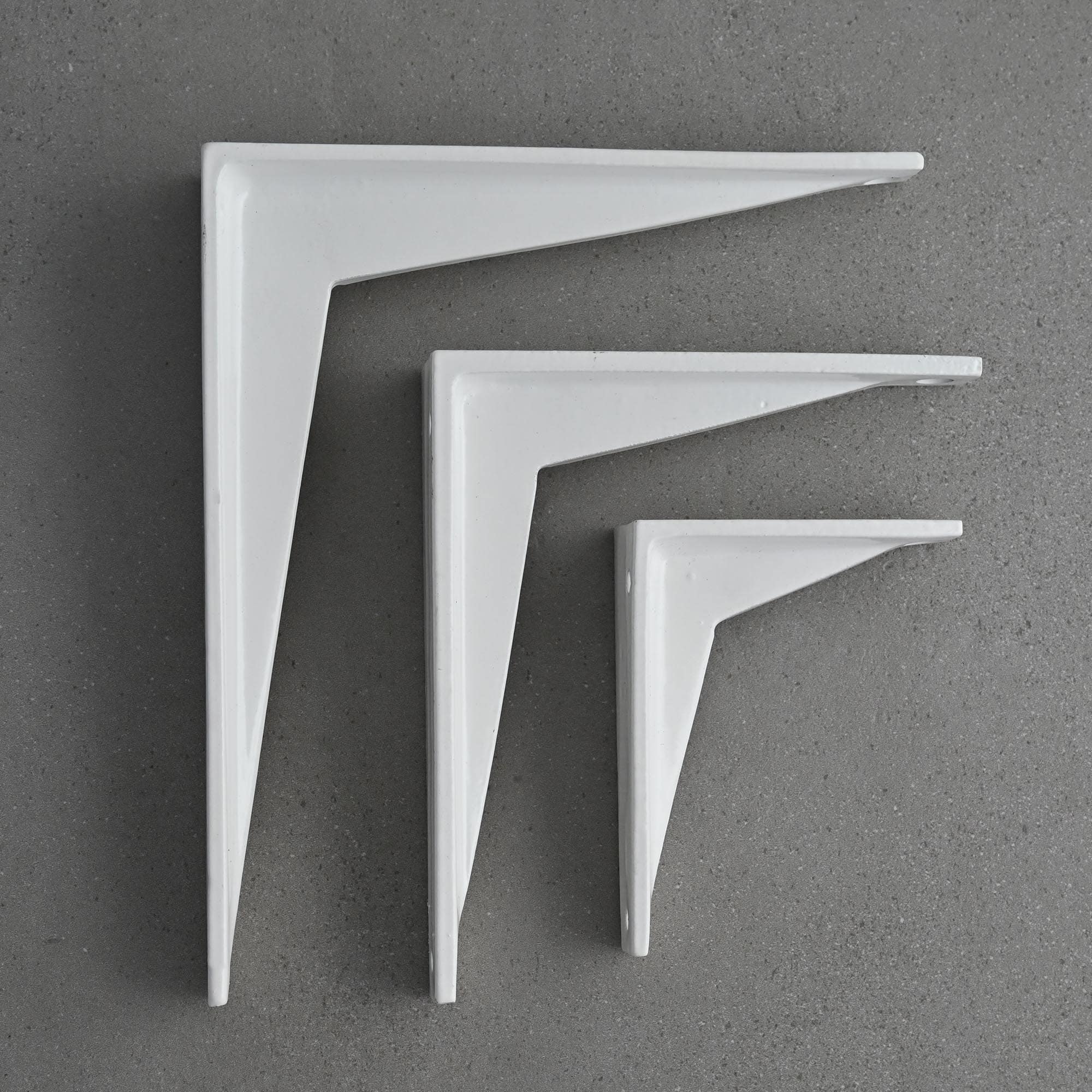 Heritage Cast Iron Shelf Bracket-4 - 6" Shelf Brackets-Yester Home