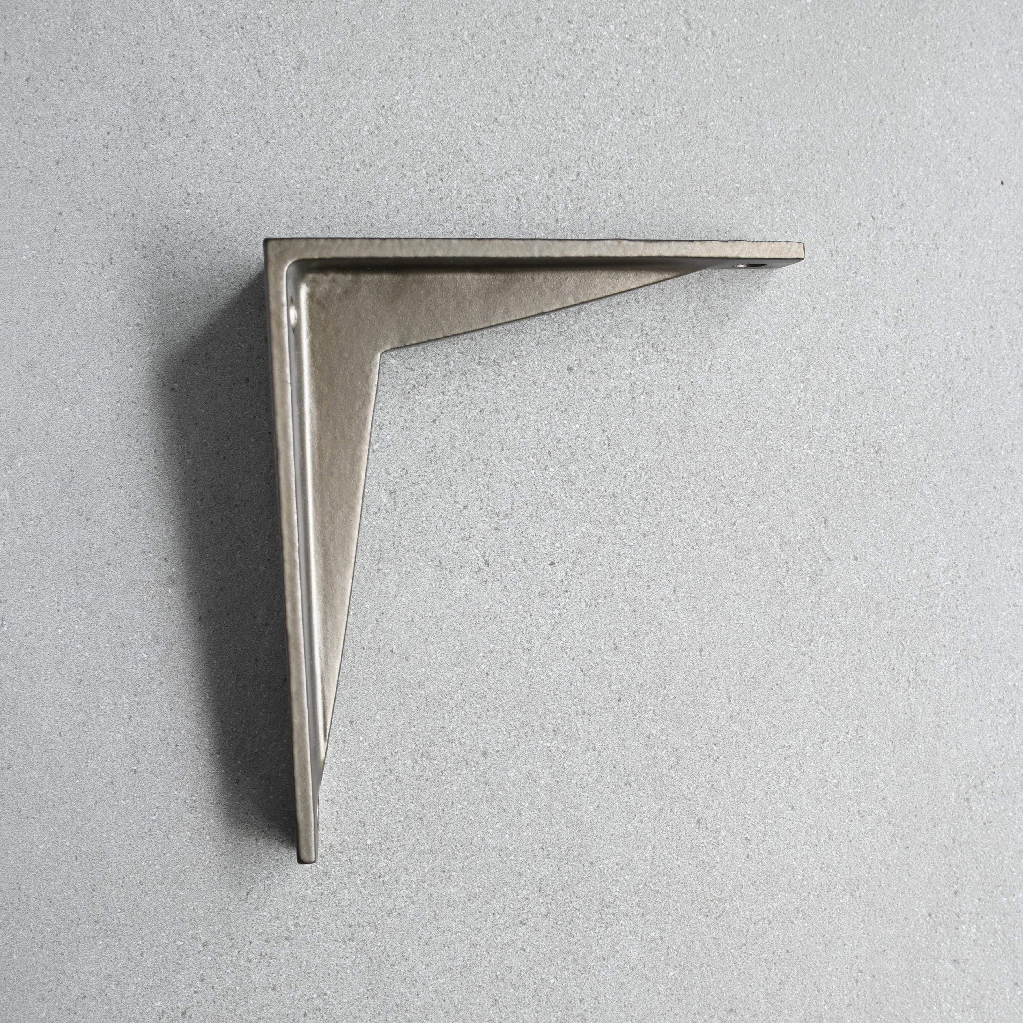 Heritage Cast Iron Shelf Bracket-4 - 6" Shelf Brackets-Yester Home