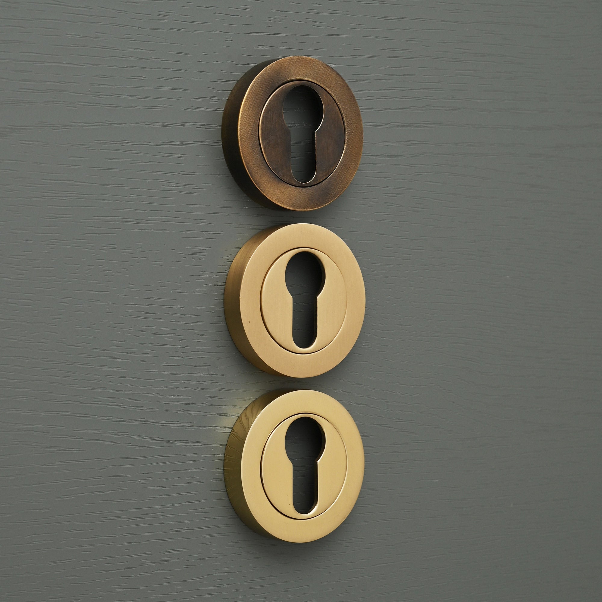 Luxe Knurled Round Solid Brass Door Knobs - Door Knobs - Yester Home - Yester Home