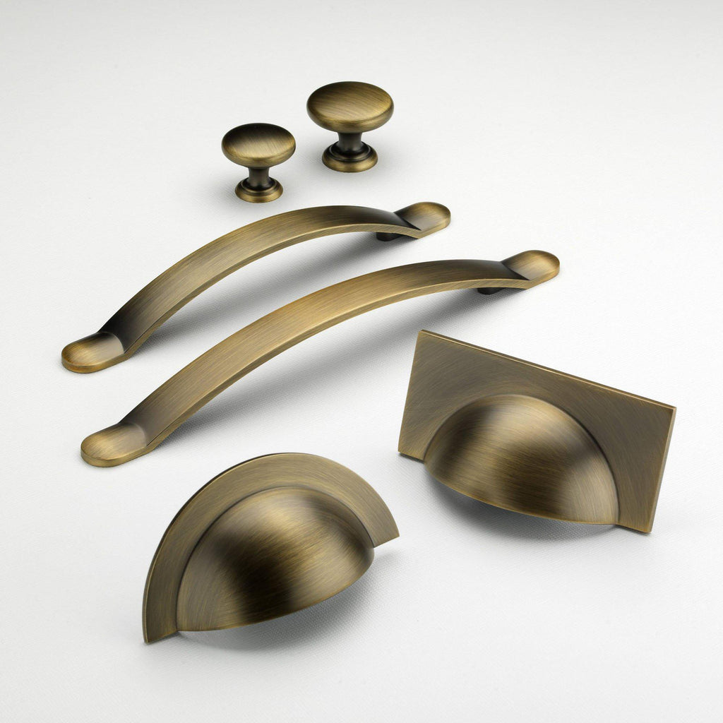Monmouth Aged Brass Cupboard Handles-Cabinet Handles-Yester Home