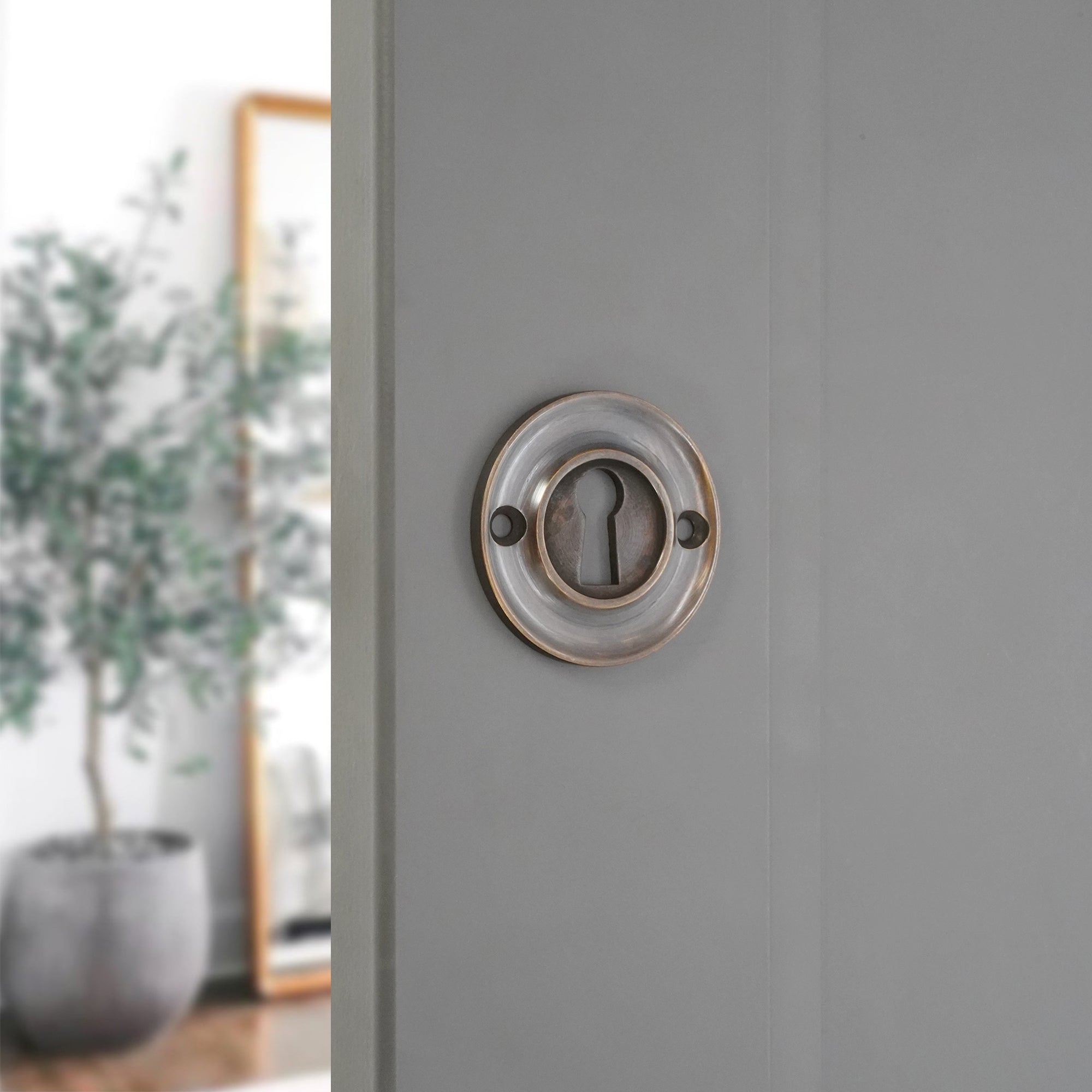 Slimline Standard Escutcheon Antique - Escutcheon - Spira Brass - Yester Home