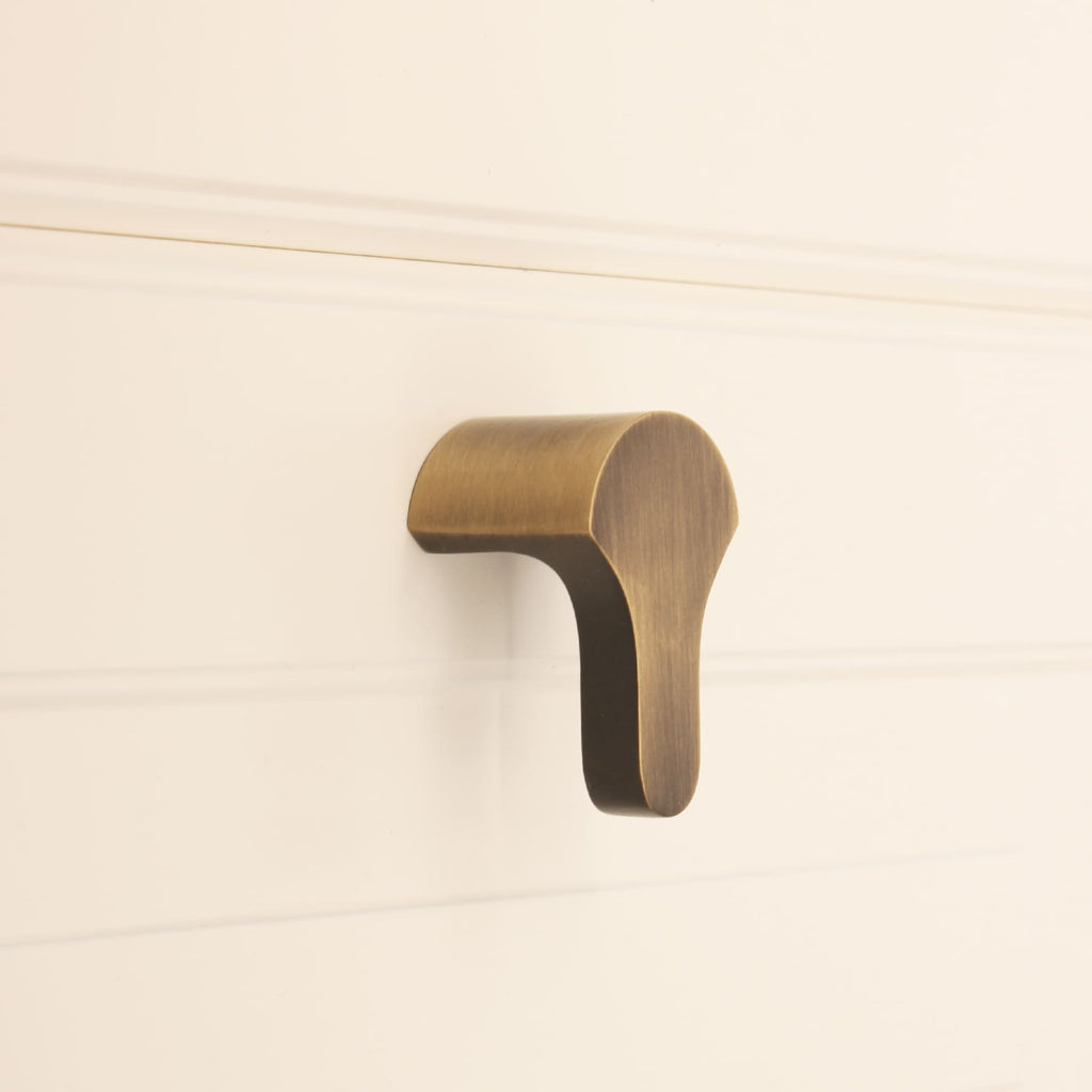 Tulip Drop Pull Antique Brass-Cupboard Pulls-Yester Home