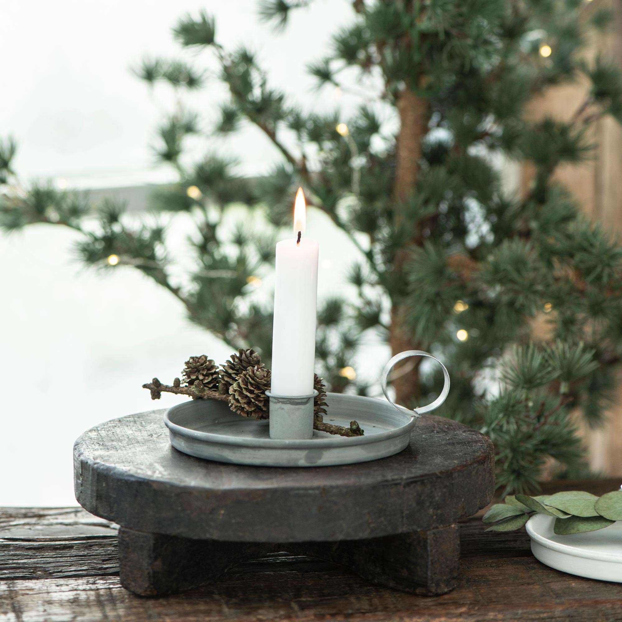 Vintage Style Metal Candle Holder with Handle-Candle Holders-Yester Home