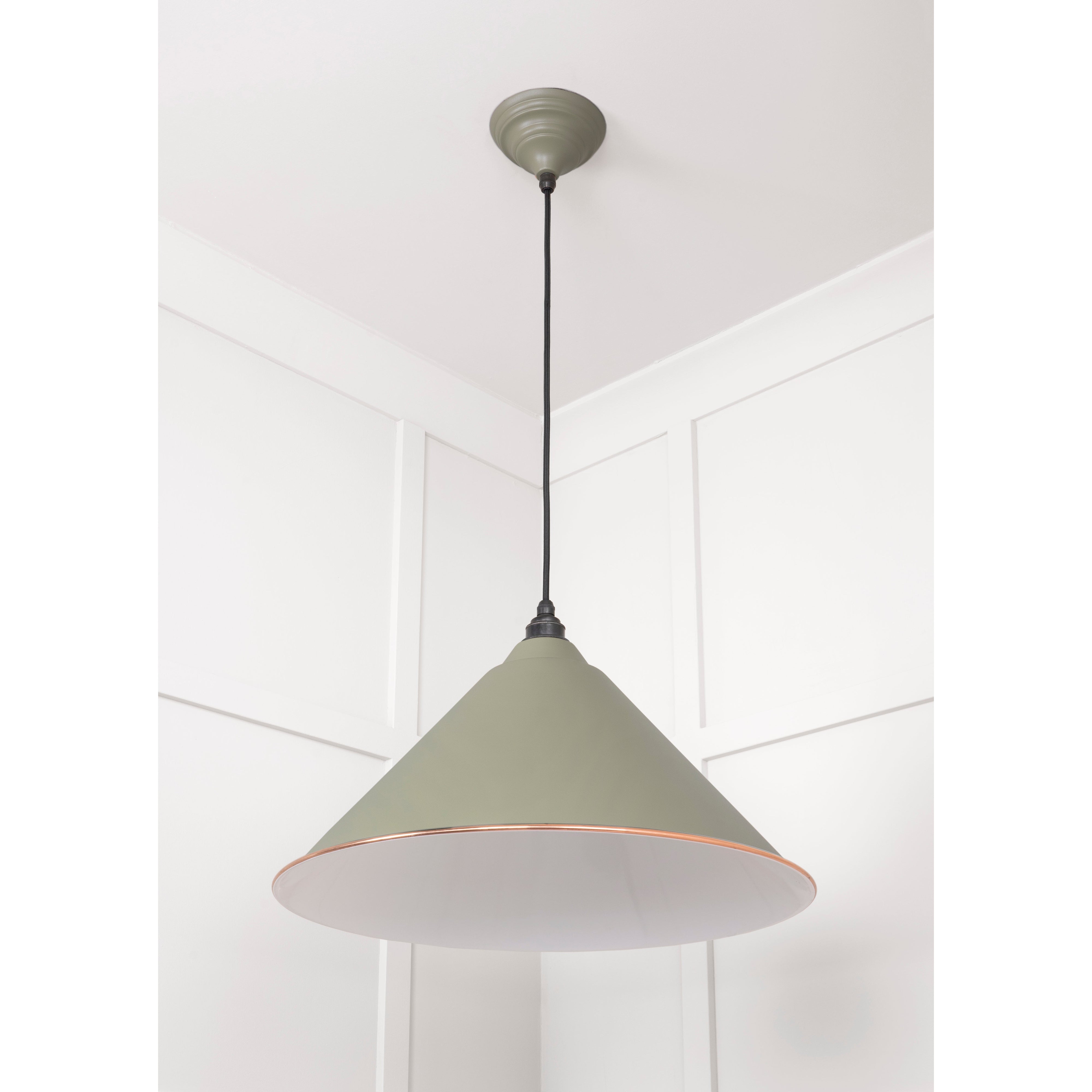 White Gloss Hockley Pendant in Tump | From The Anvil-Hockley-Yester Home