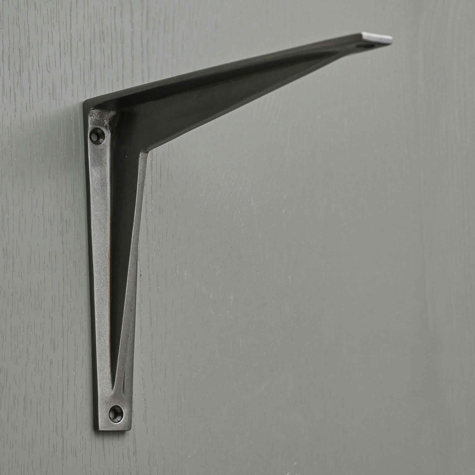 Heritage Shelf Bracket | Iron - Shelf Brackets - Yester Home - Yester Home