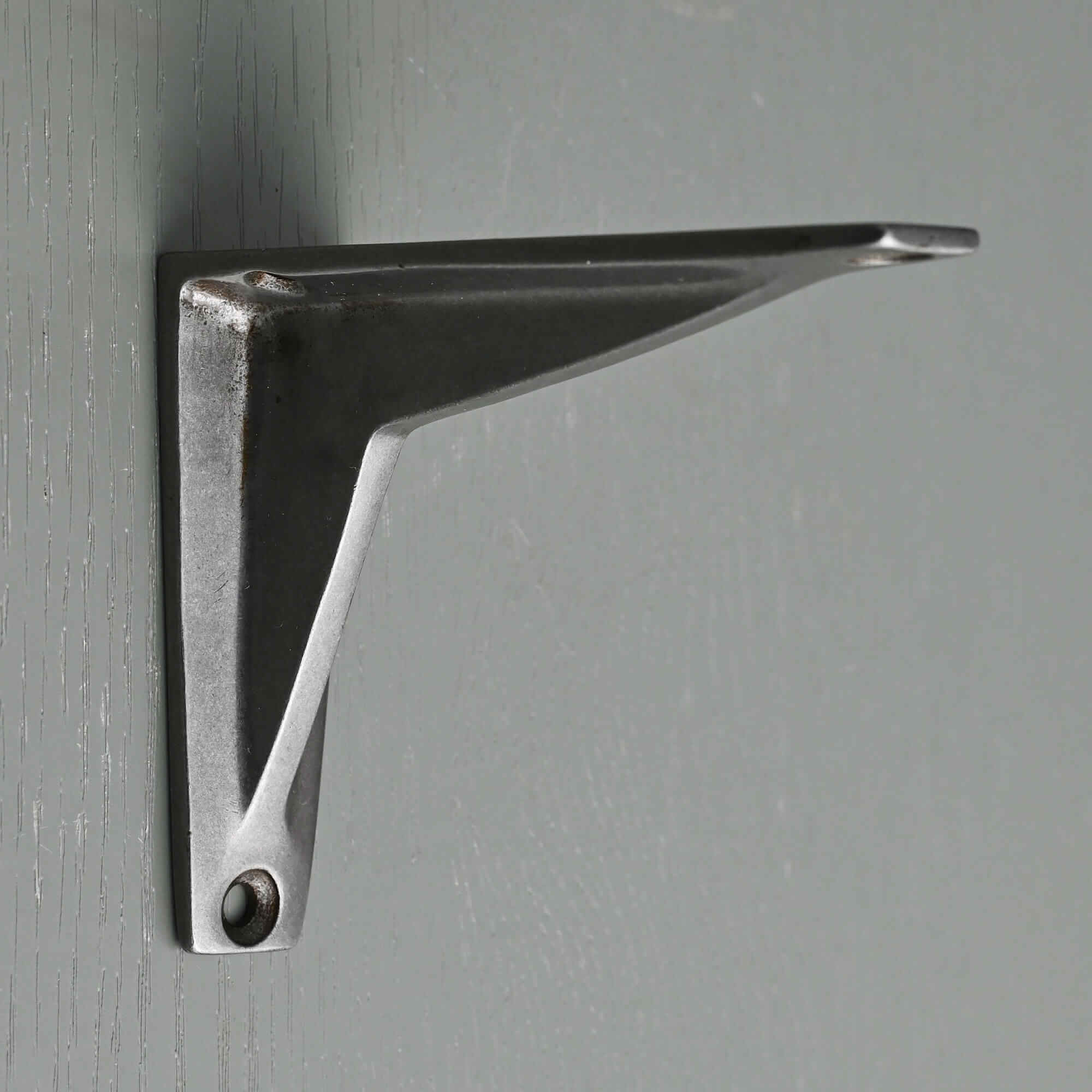 Heritage Shelf Bracket | Iron - Shelf Brackets - Yester Home - Yester Home