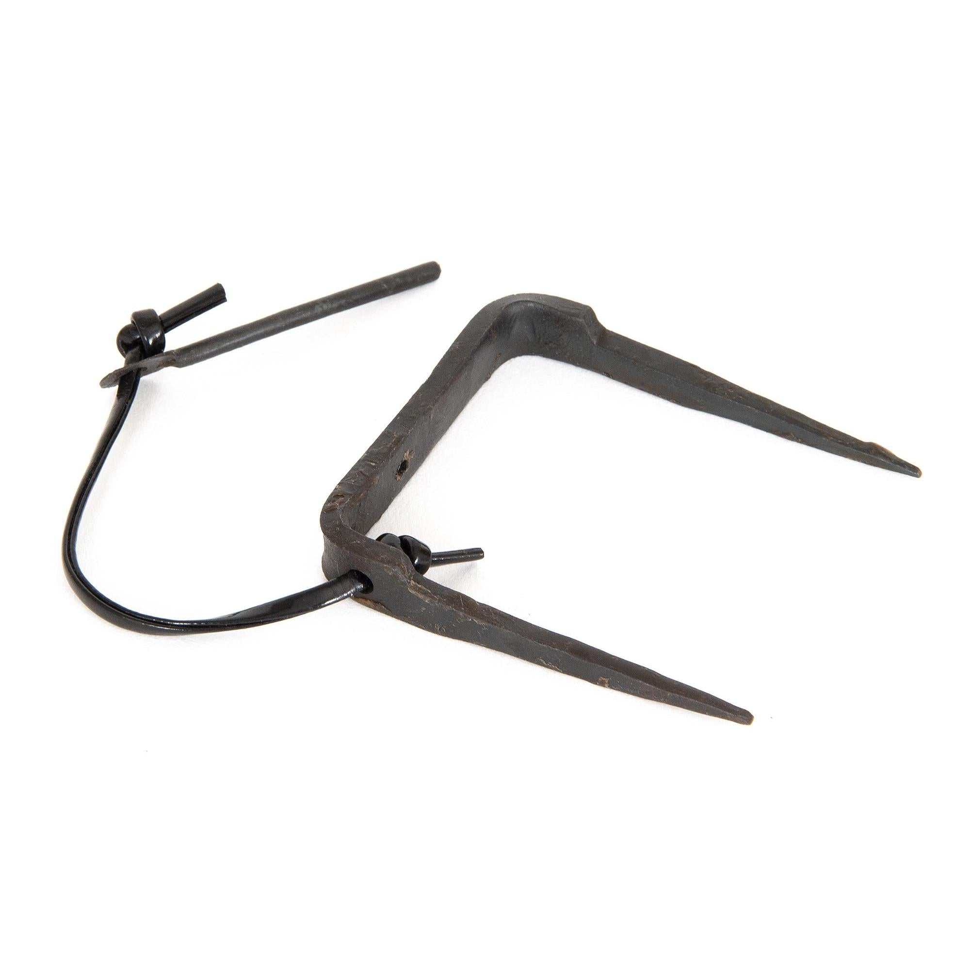 Beeswax Locking Staple Pin | From The Anvil - Staple Pins & Plates - From The Anvil - Yester Home