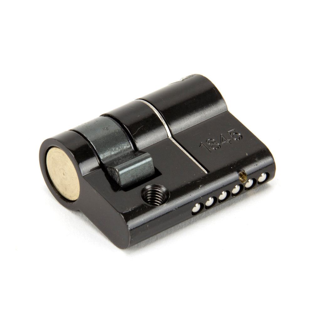 Black 30/10 6pin Single Cylinder | From The Anvil