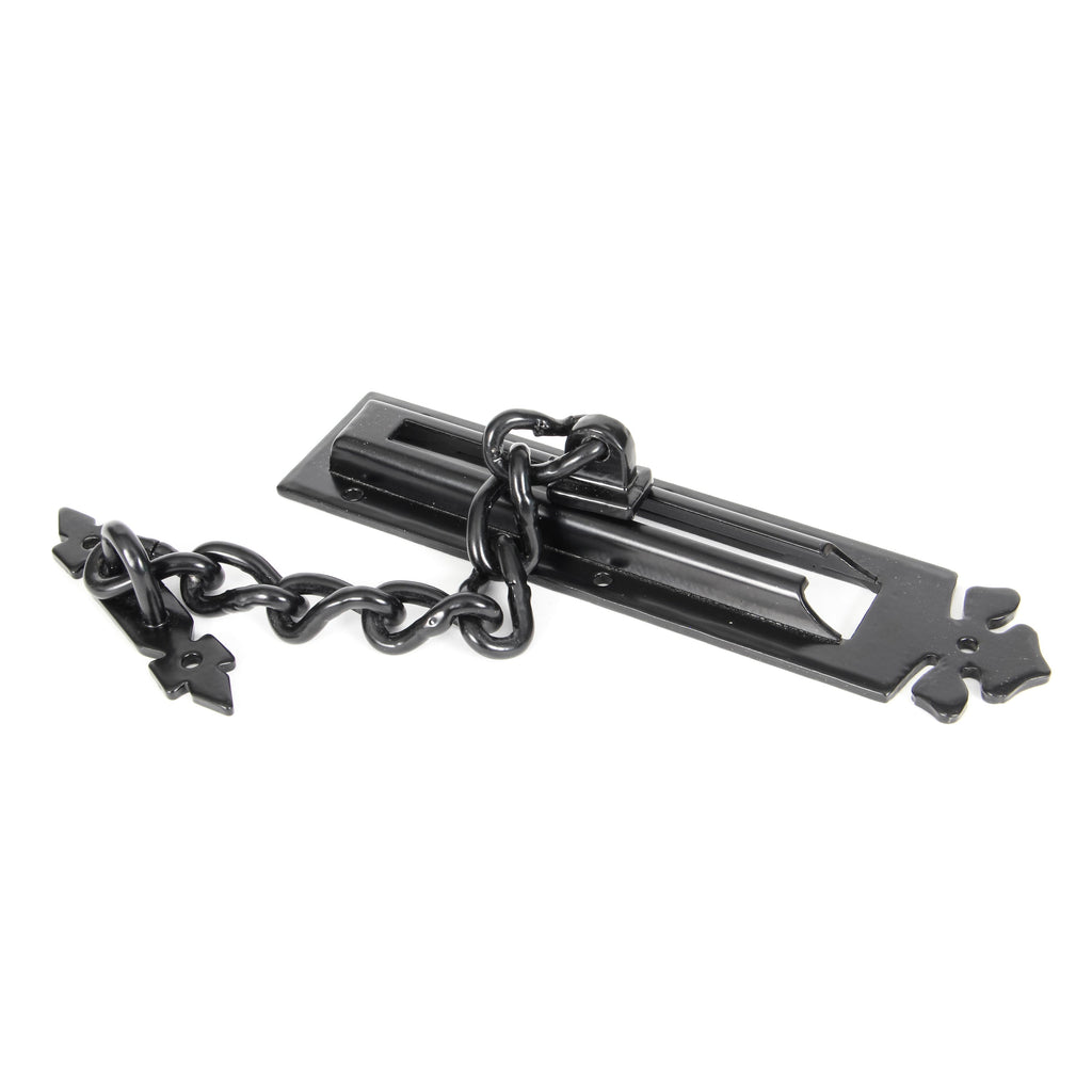Black Door Chain | From The Anvil