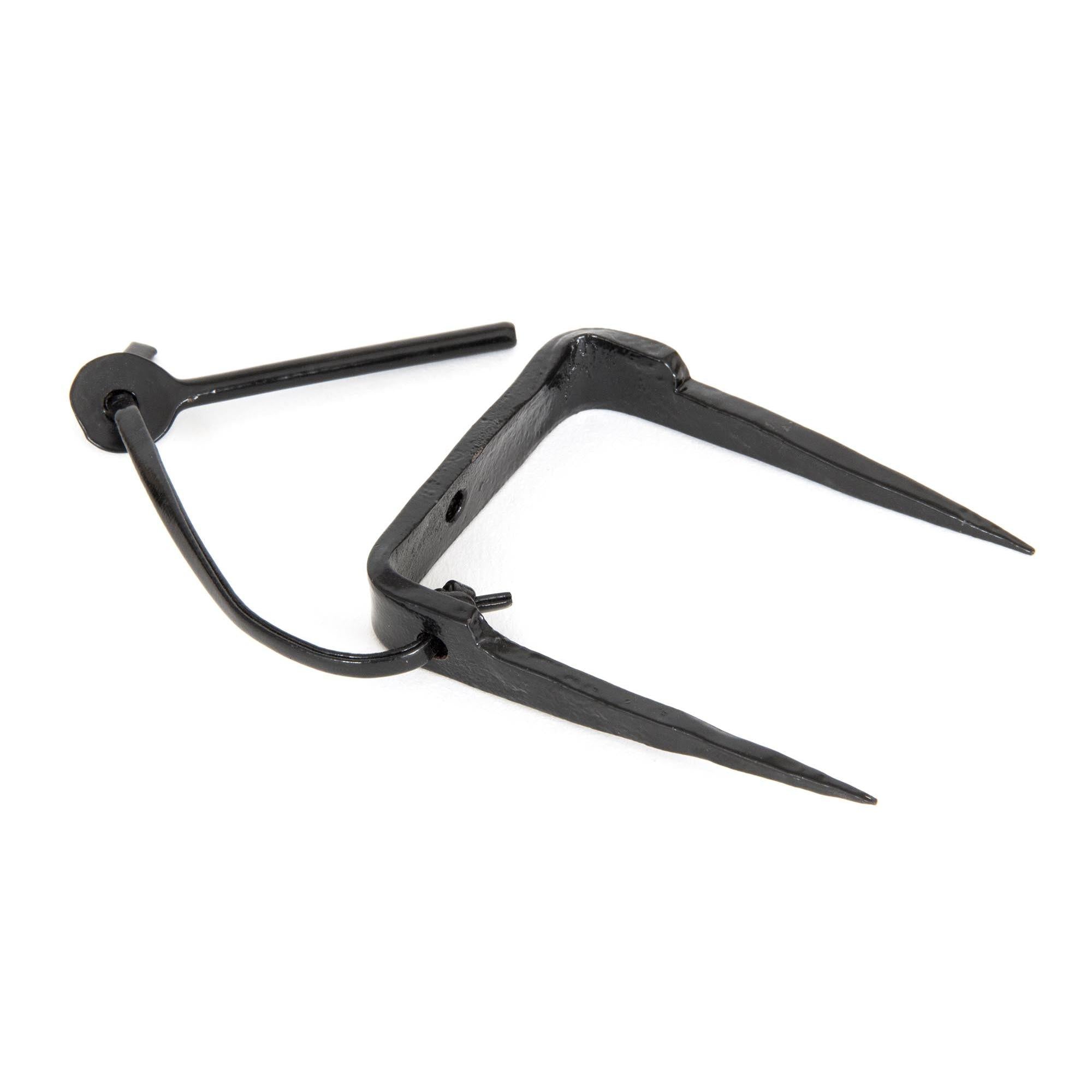 Black Locking Staple Pin | From The Anvil - Staple Pins & Plates - From The Anvil - Yester Home