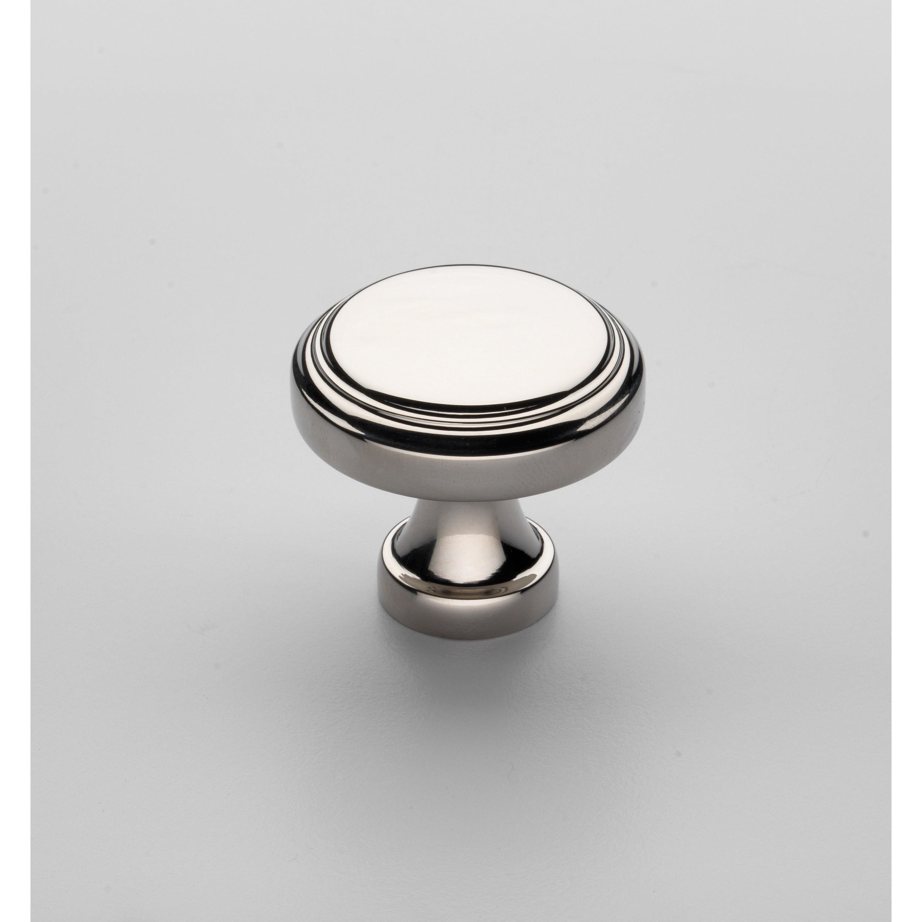 Brass Knightsbridge Cupboard Handles-Cabinet Handles-Yester Home