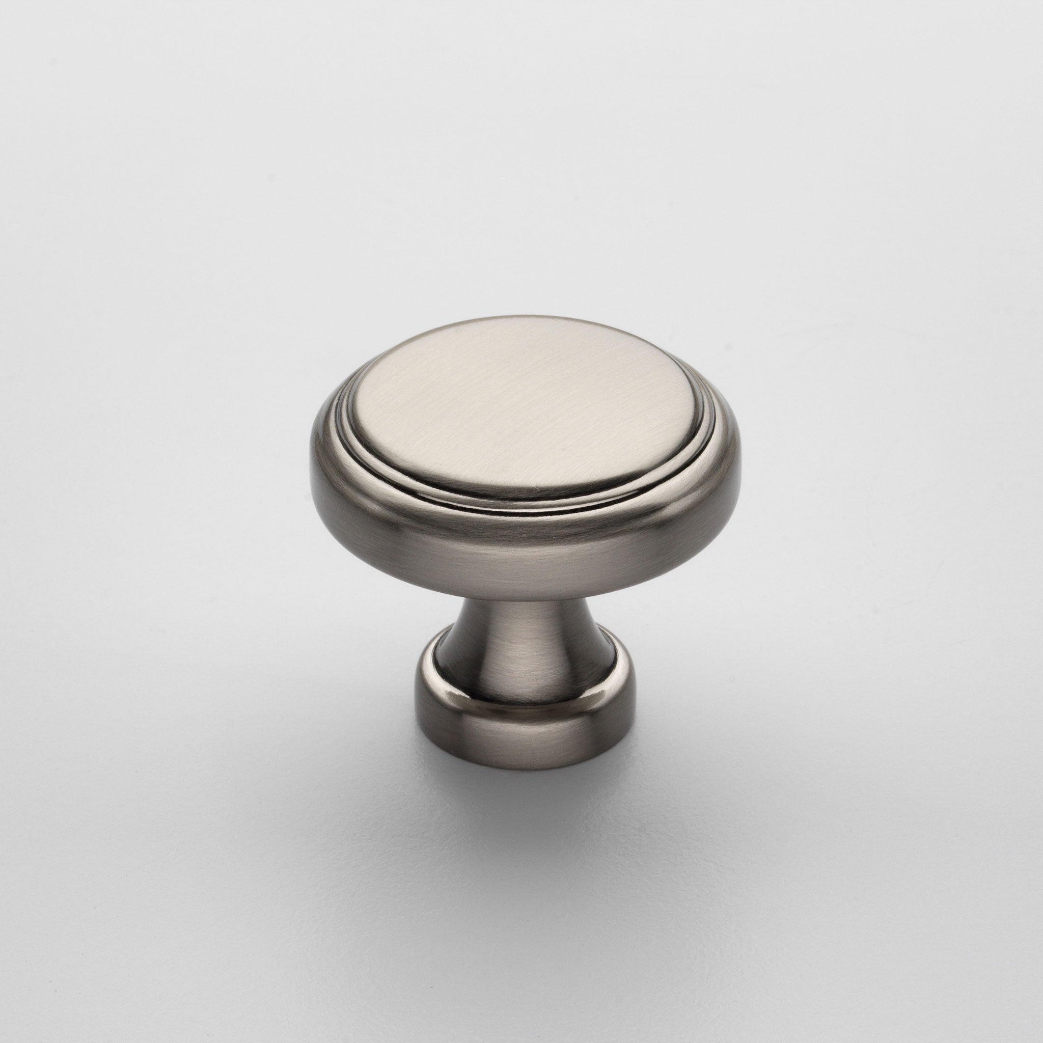 Brass Knightsbridge Cupboard Handles-Cabinet Handles-Yester Home