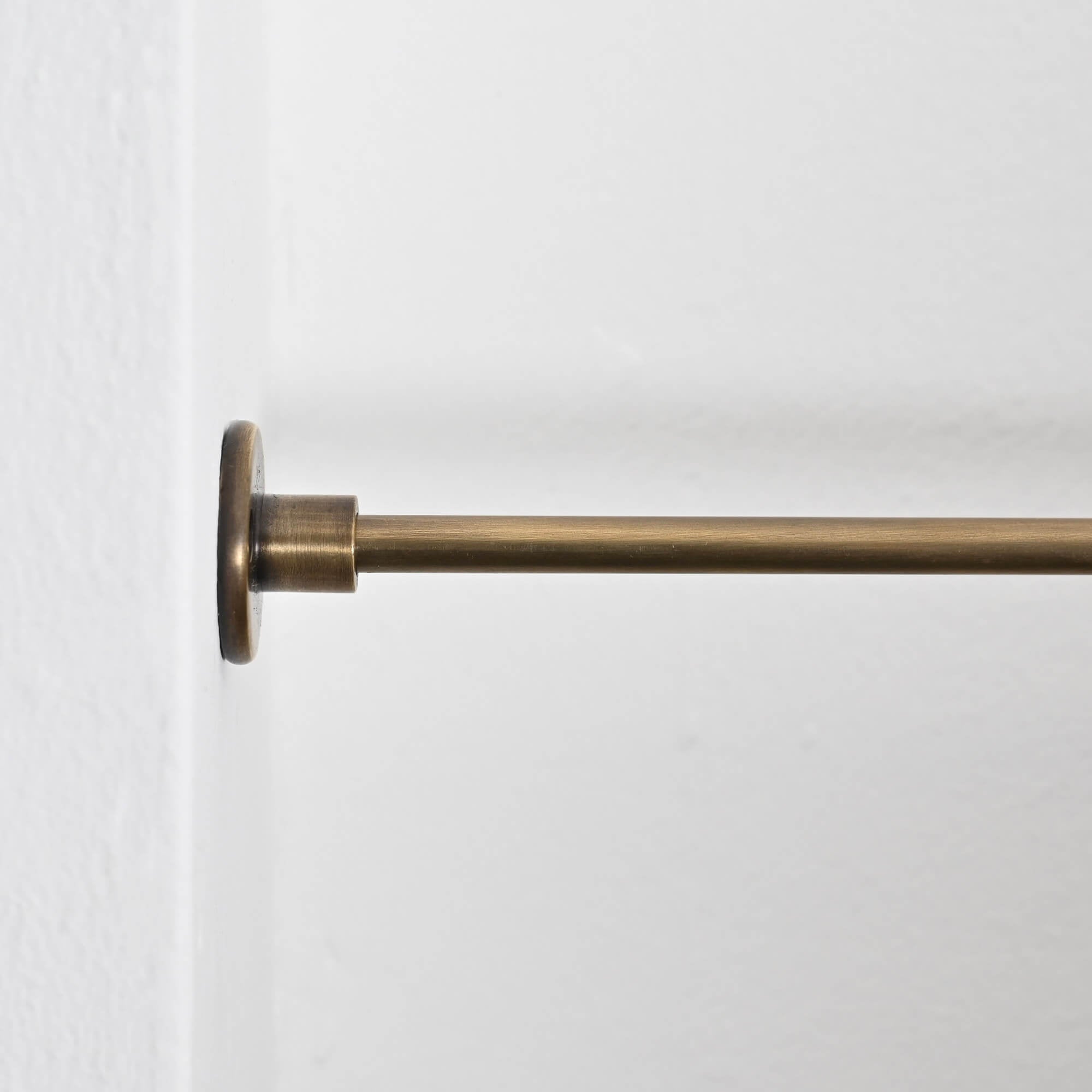 Classic Gallery Shelf Rail | Aged Brass - Gallery Rails - Yester Home - Yester Home