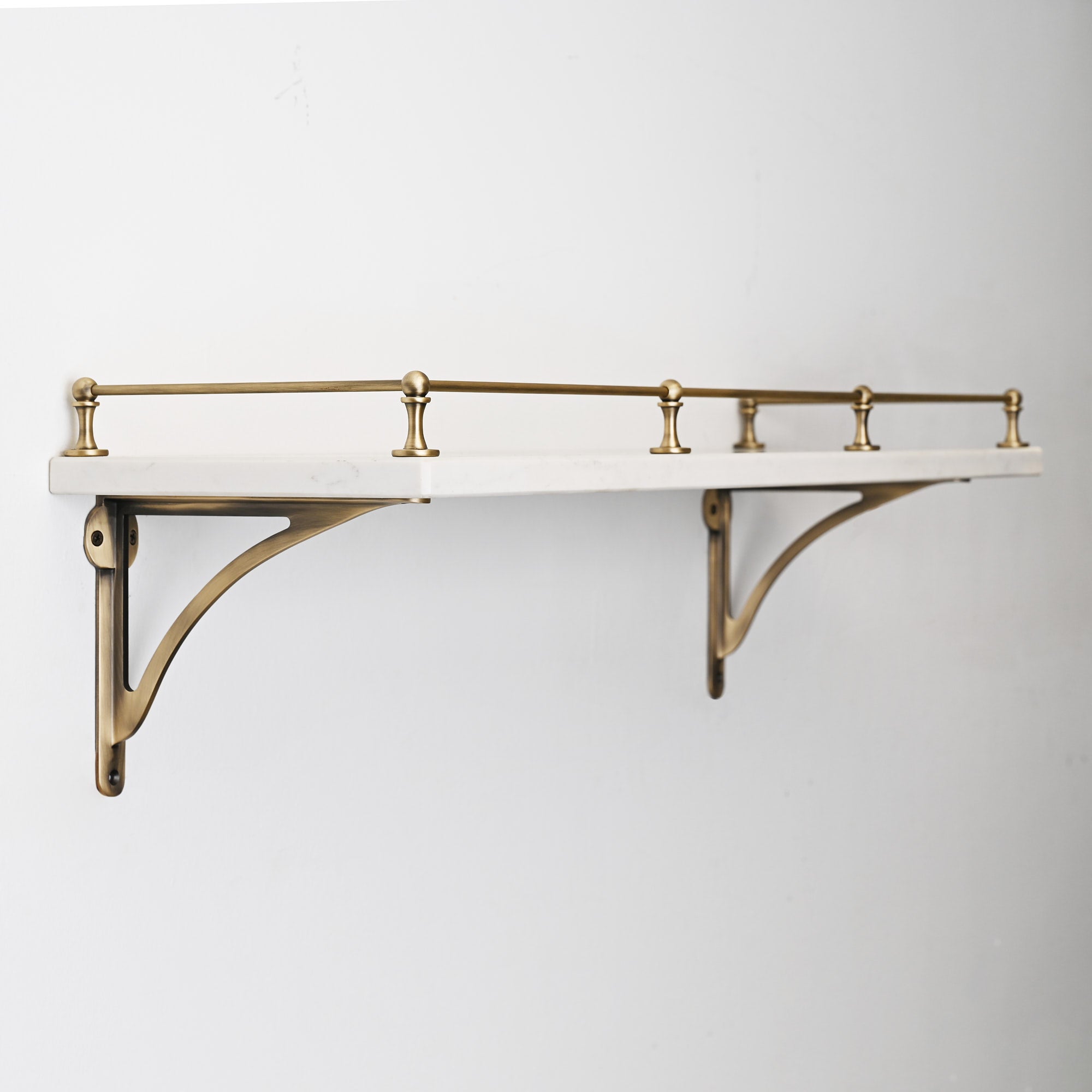 Shelf Guide Rails Classic Gallery Shelf Rail | Aged Brushed Brass | Yester Home