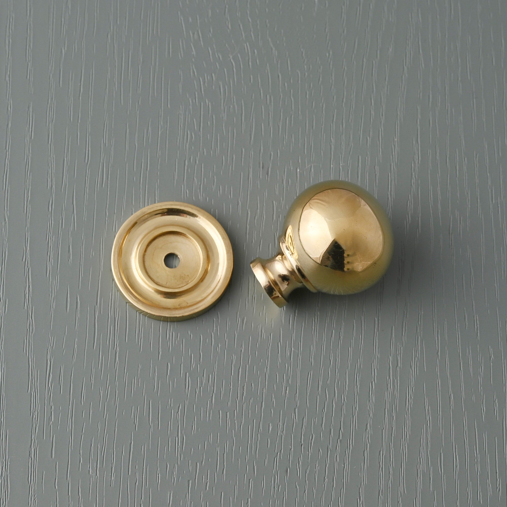 Classic Polished Brass Round Cupboard Knob-Cabinet Knobs-Yester Home