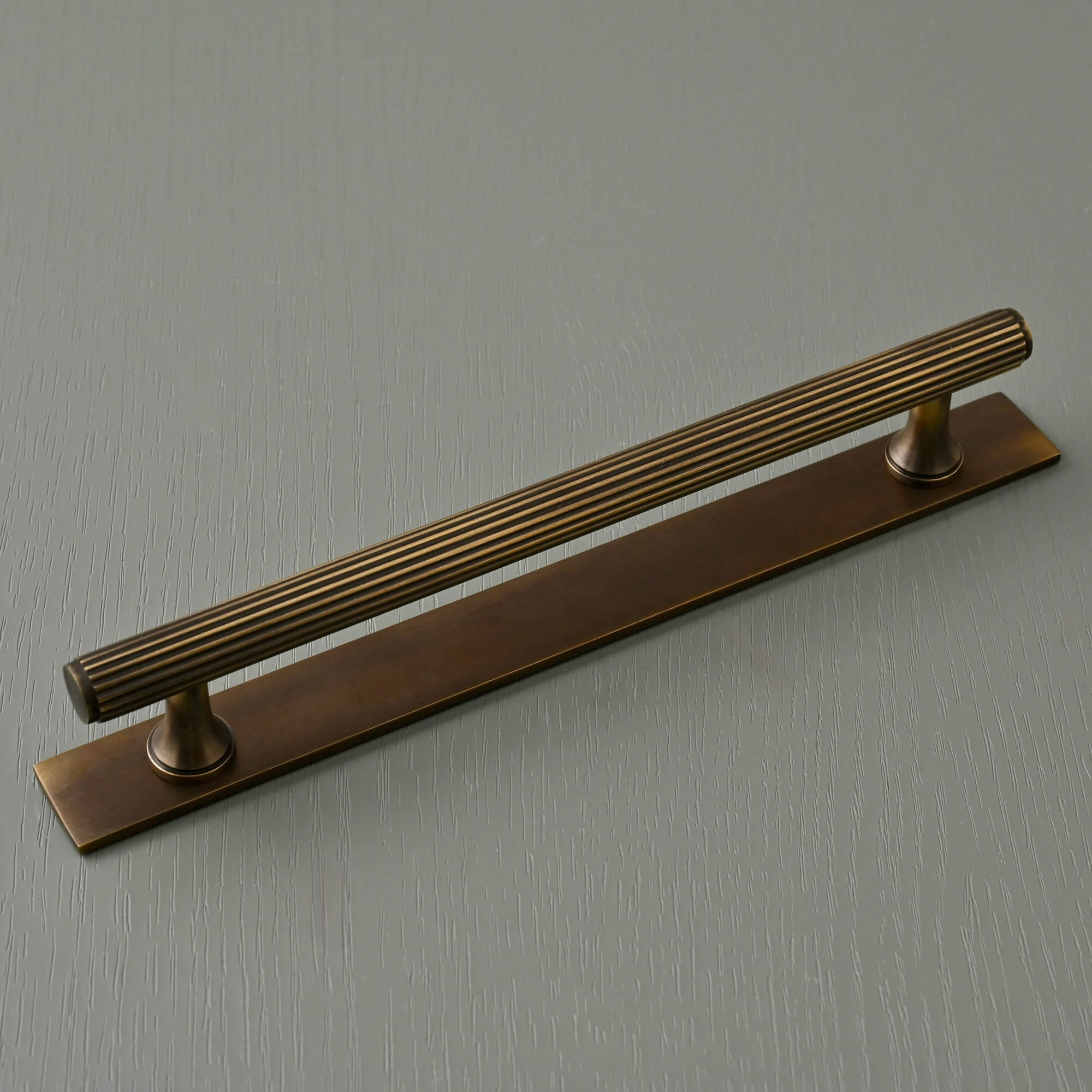 Claverley Cupboard Handles | Aged Brass - Cabinet Handles - Yester Home - Yester Home