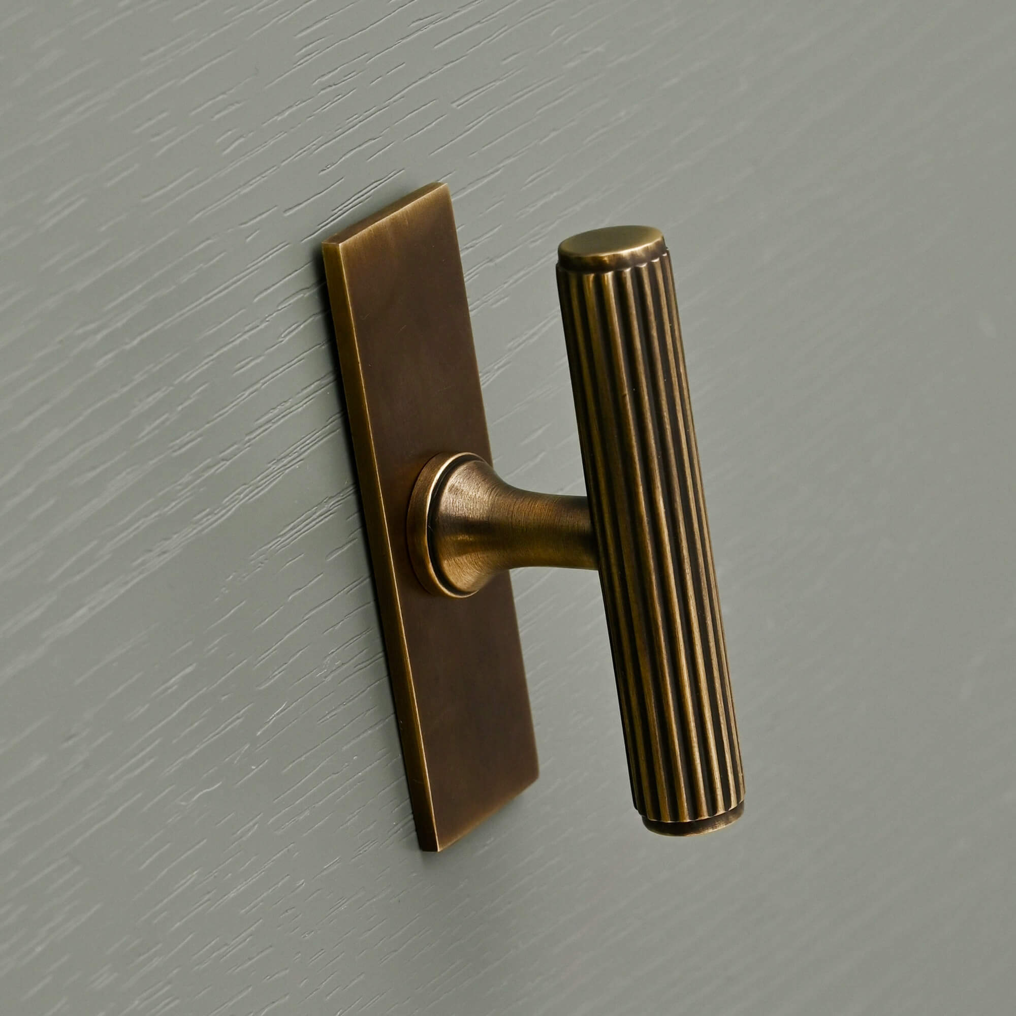 Claverley Cupboard Handles | Aged Brass - Cabinet Handles - Yester Home - Yester Home