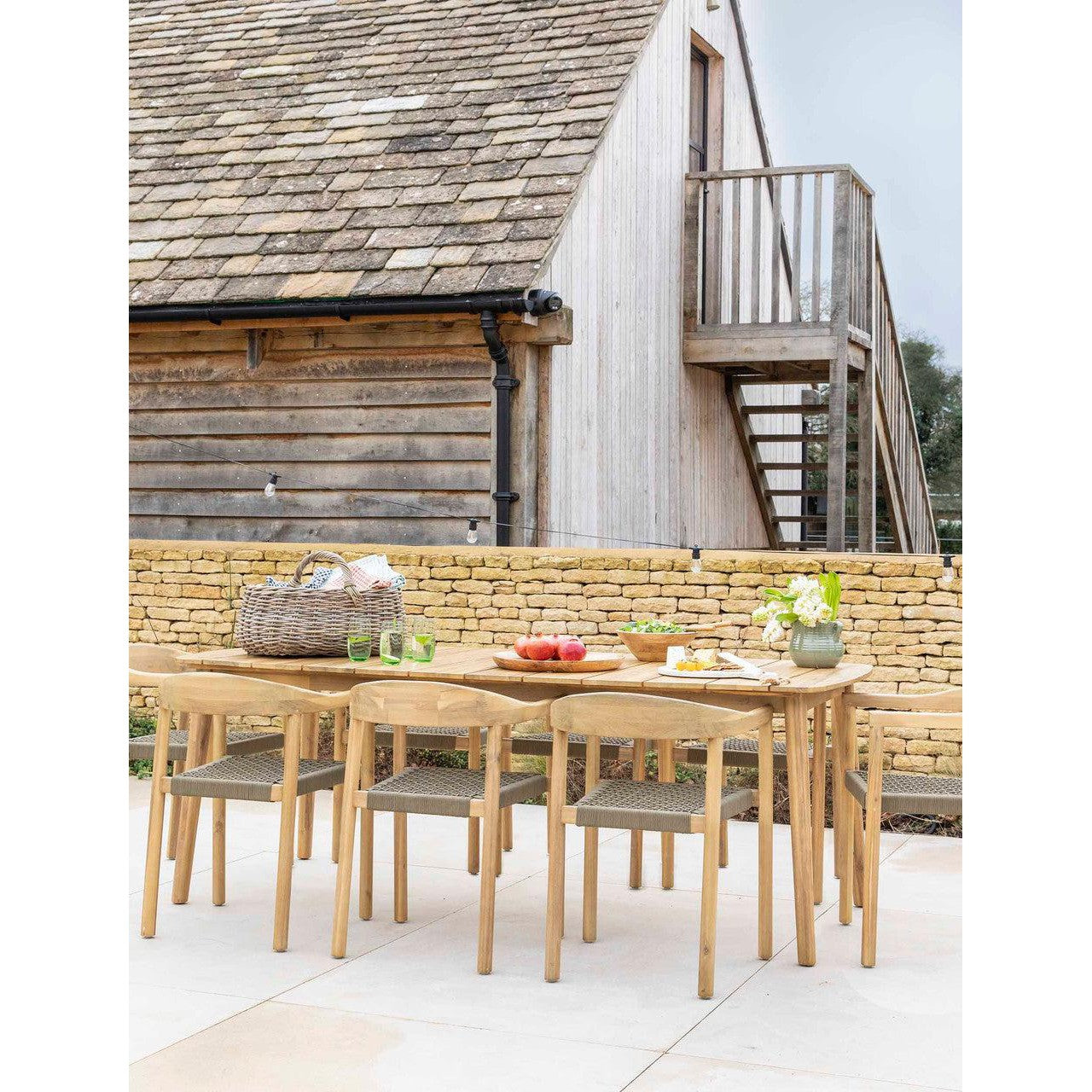 Harford Dining Table | Large | Natural - Outdoor Dining Tables & Sets - Garden Trading - Yester Home
