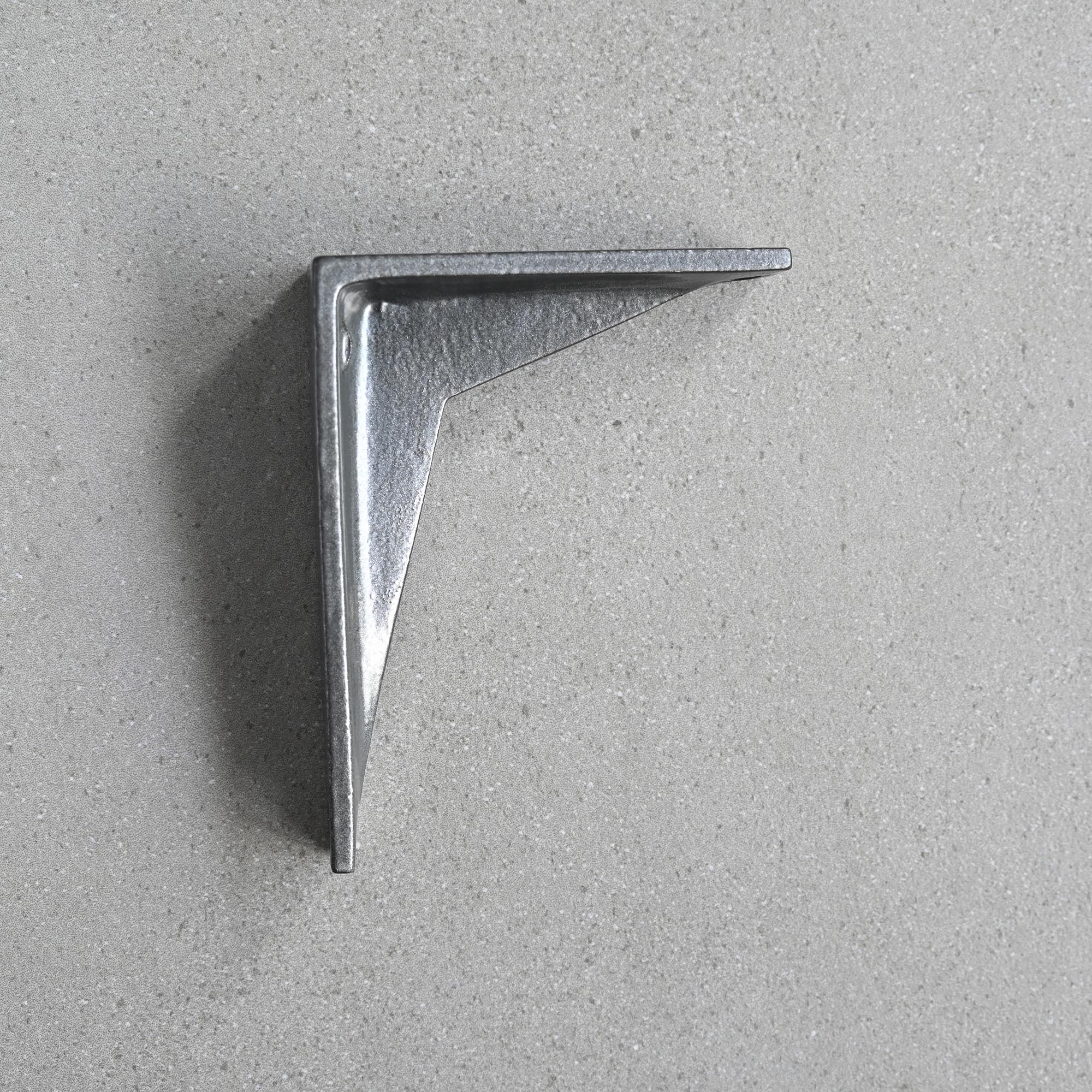 Heritage Cast Iron Shelf Bracket-4 - 6" Shelf Brackets-Yester Home