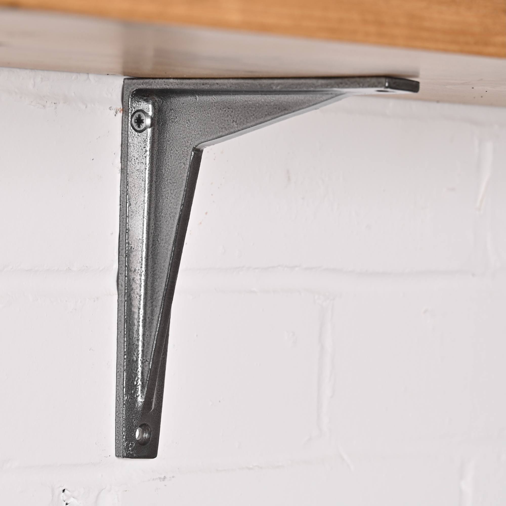 Heritage Cast Iron Shelf Bracket-4 - 6" Shelf Brackets-Yester Home