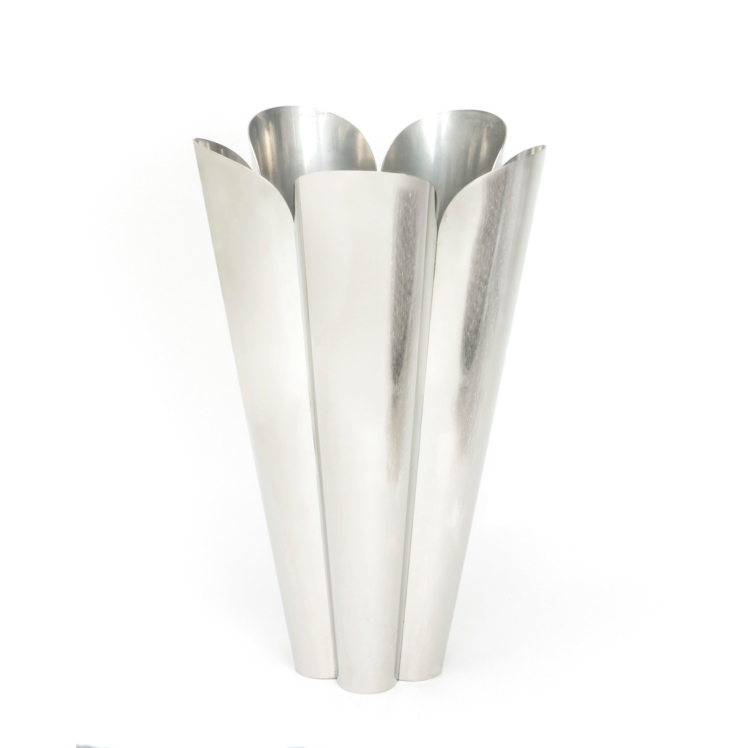Polished Marine SS (316) 30cm Flora Pot | From The Anvil - Plant Pots - From The Anvil - Yester Home