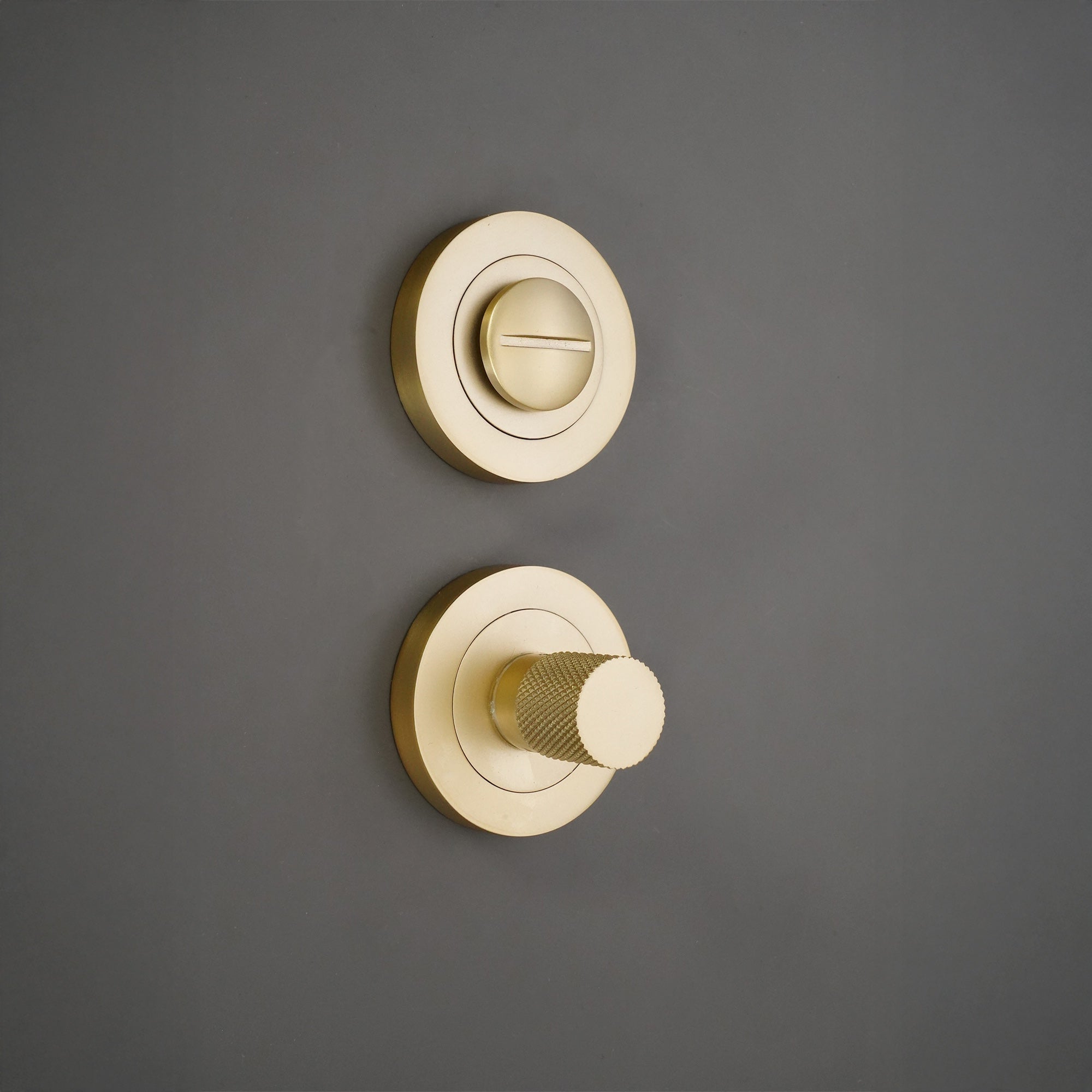 Connaught Knurled Turn & Release Satin Brass - Thumbturn - Spira Brass - Yester Home