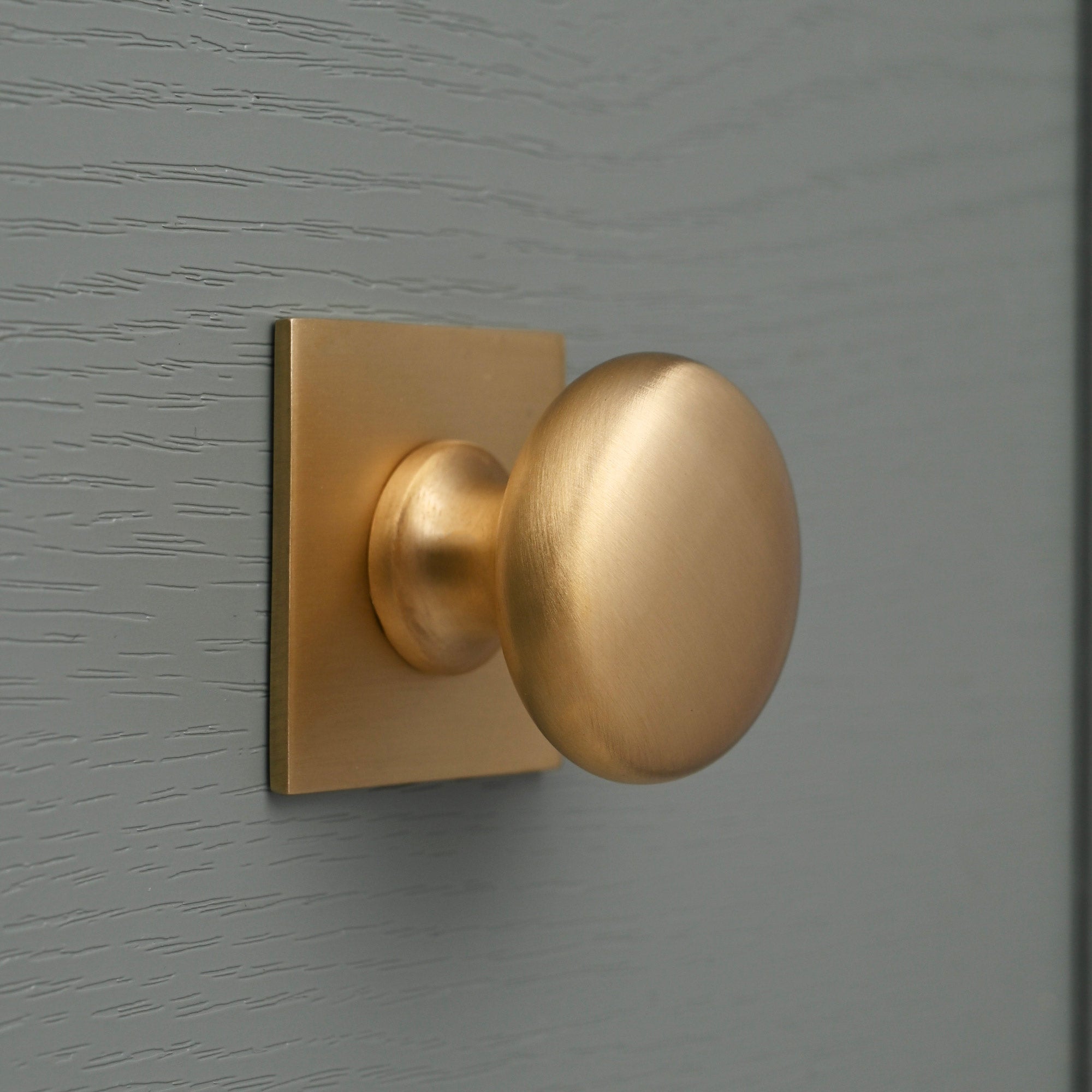 Shropshire Brushed Satin Brass Cupboard Handles | Lacquered - Cabinet Handles - Yester Home - Yester Home