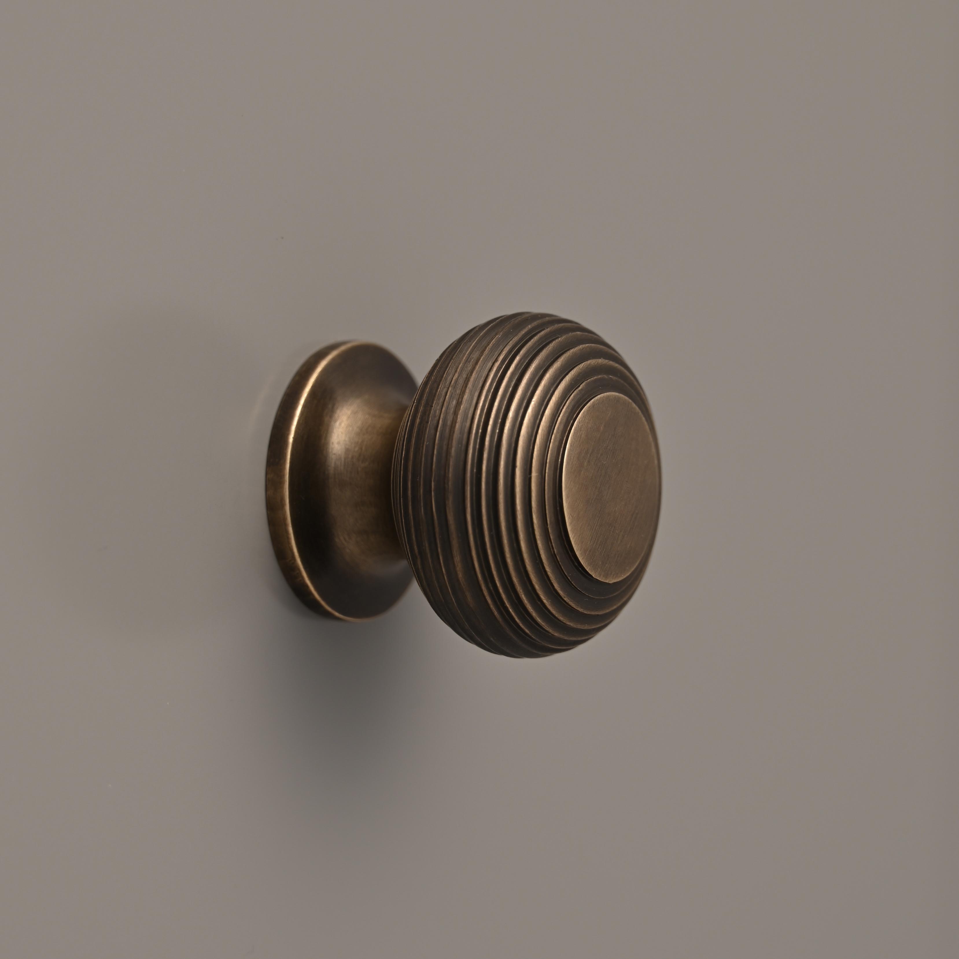Solid Brass Beehive Cupboard Knobs-Cabinet Knobs-Yester Home