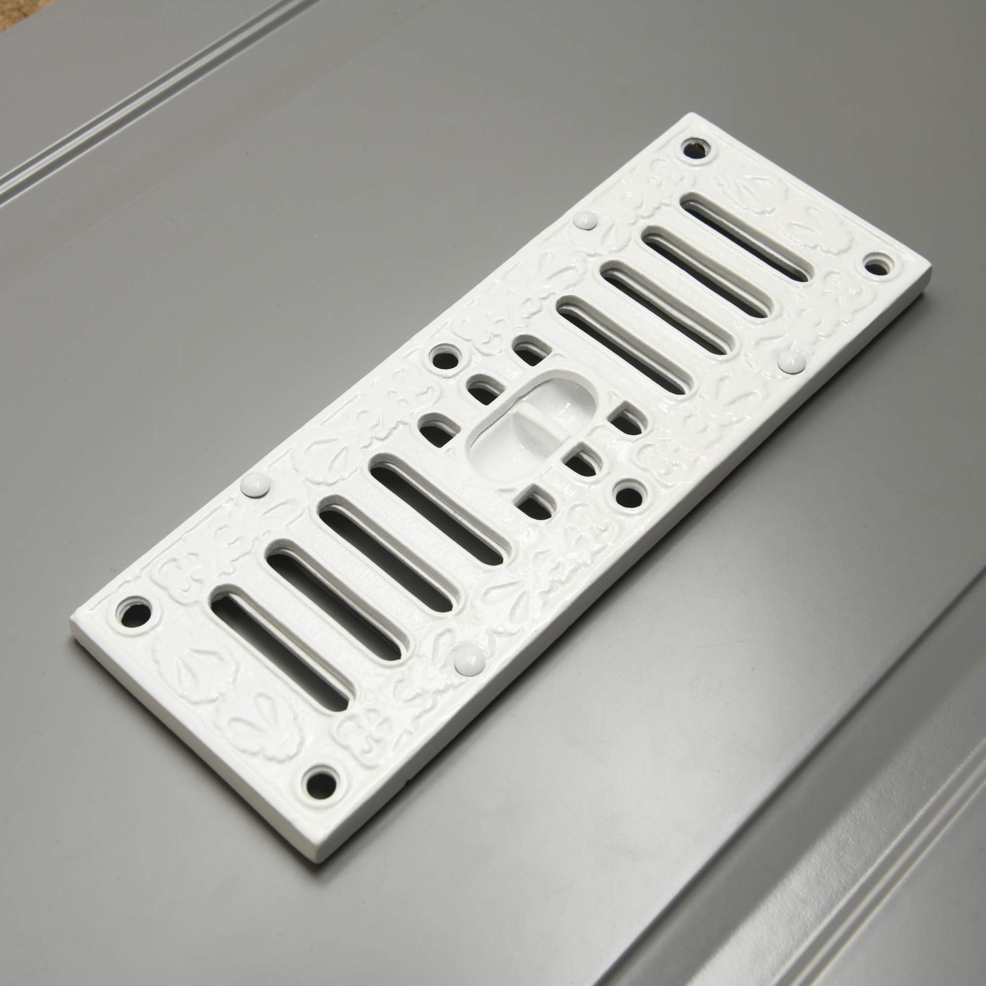 White Kenrick Hit & Miss Air Vent · 9 x 3 Inch ·-Air Vents-Yester Home