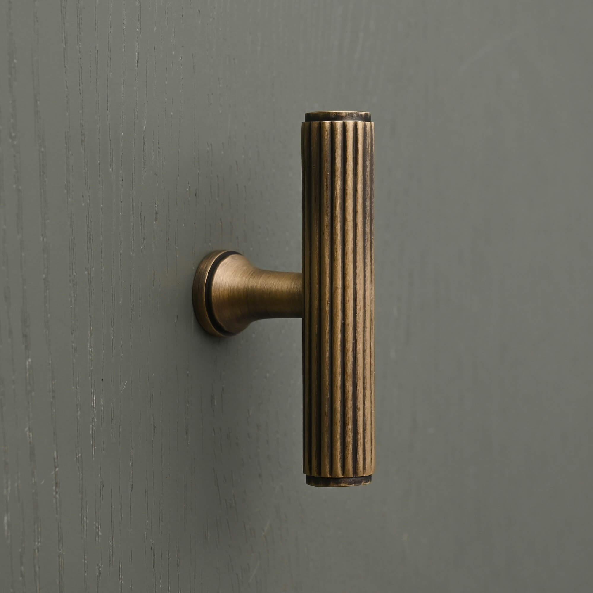 Claverley Cupboard Handles | Aged Brushed Brass - Cabinet Handles - Yester Home - Yester Home