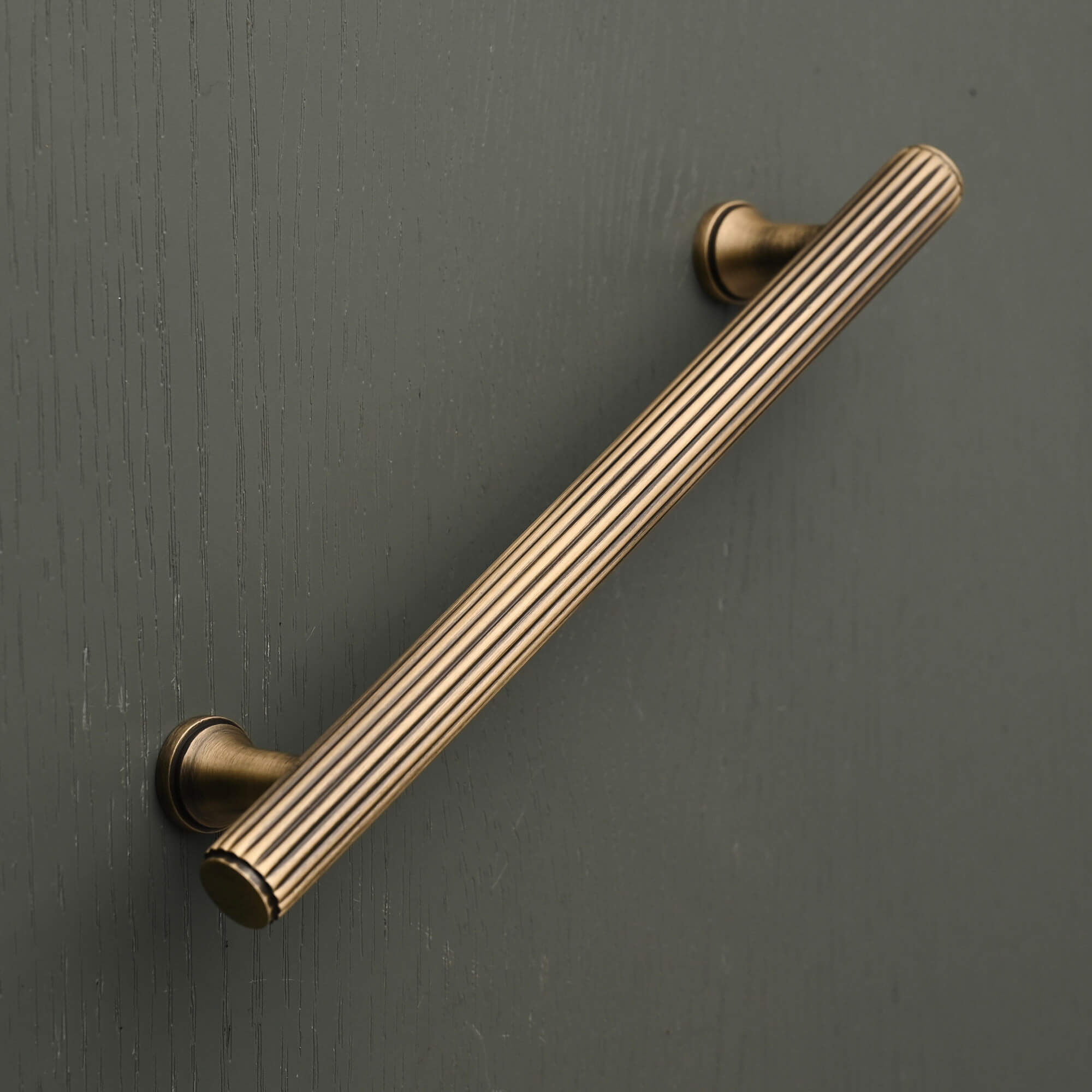 Claverley Cupboard Handles | Aged Brushed Brass - Cabinet Handles - Yester Home - Yester Home