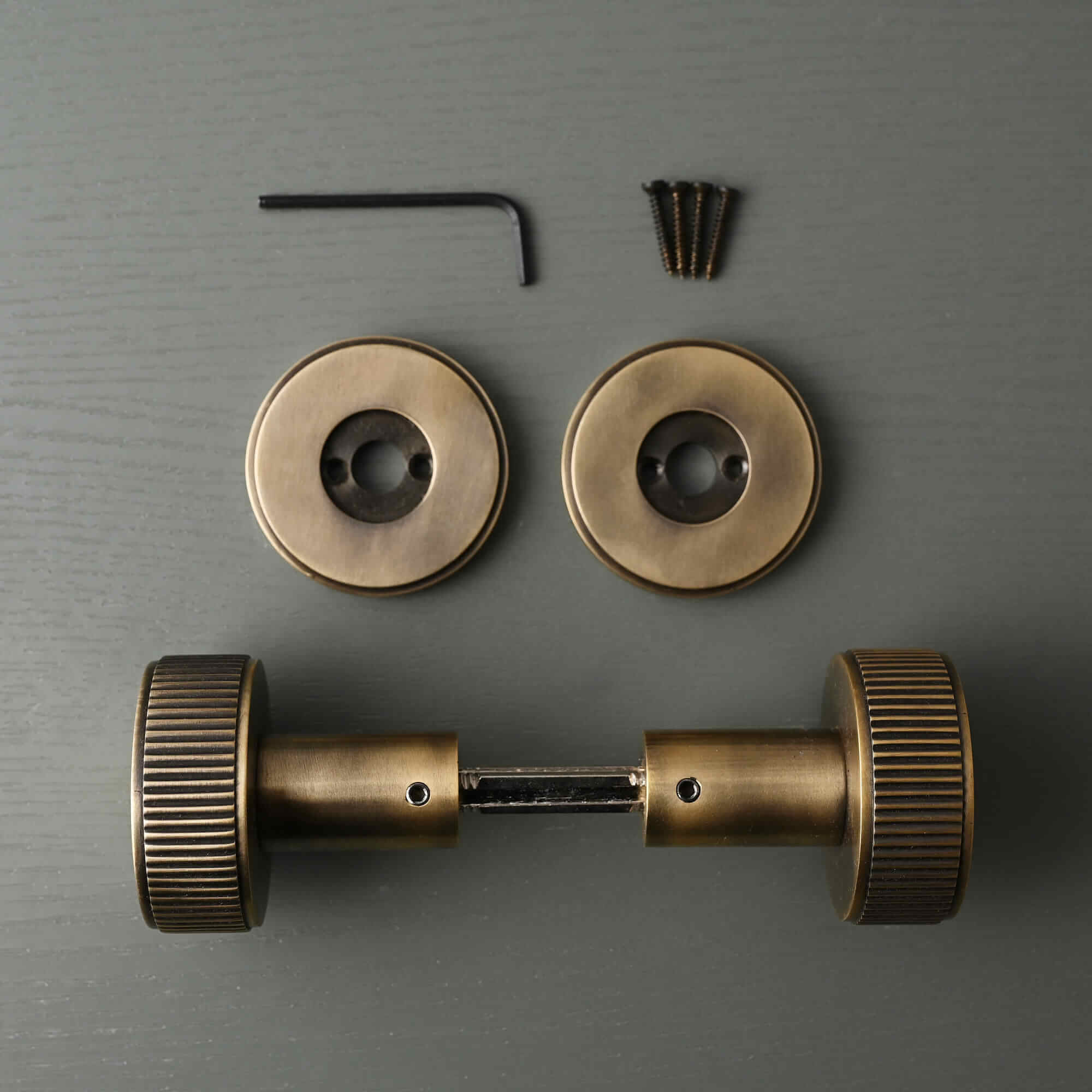 Luxe Claverley Round Solid Brass Door Knobs - Door Knobs - Yester Home - Yester Home