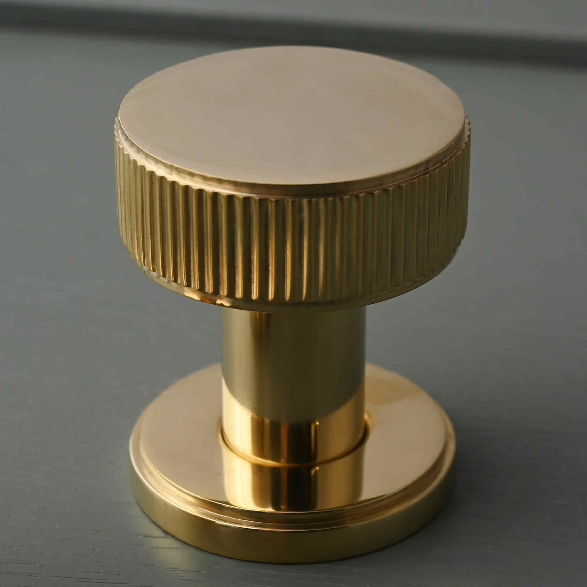 Luxe Claverley Round Solid Brass Door Knobs - Door Knobs - Yester Home - Yester Home